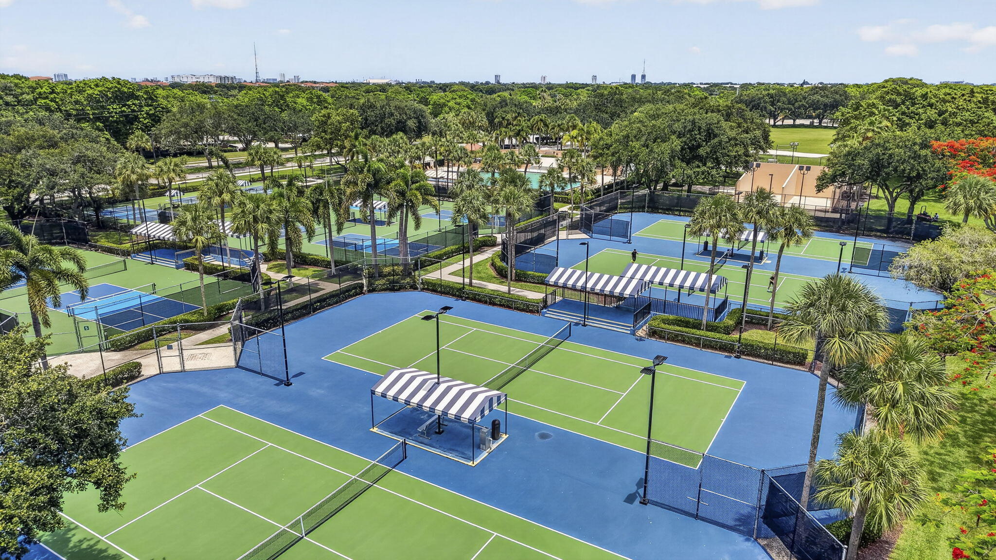 VILLAS OF BEAR LAKES ESTATES - Residential