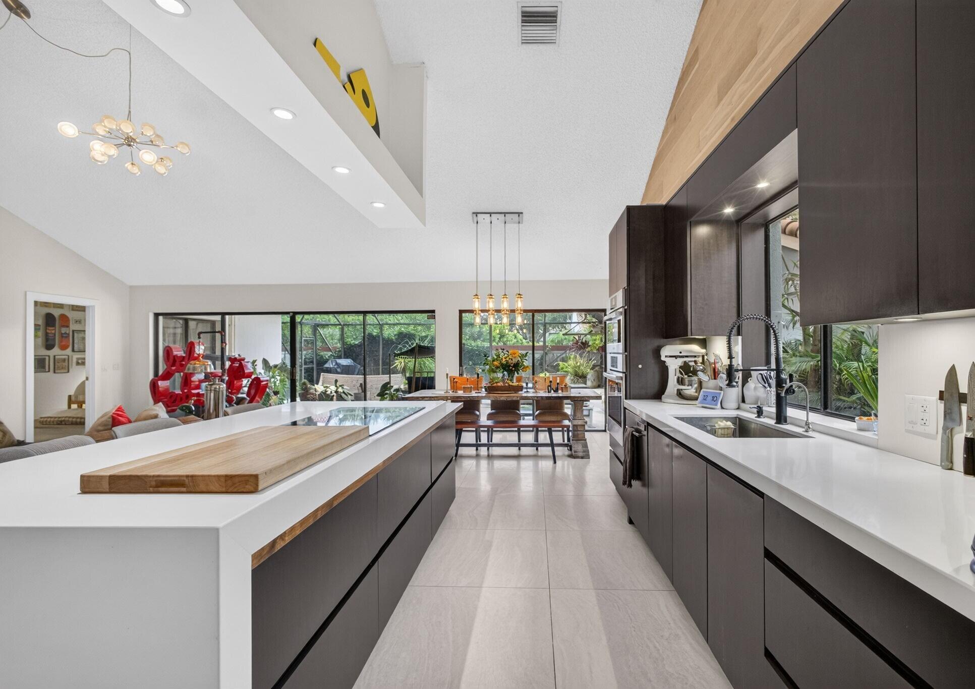 VILLAS OF BEAR LAKES ESTATES - Residential