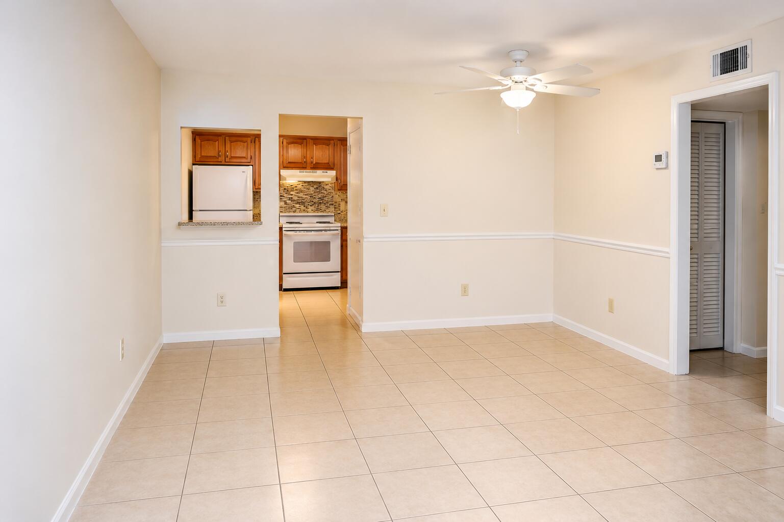 GRENADIER GARDENS - Residential Lease