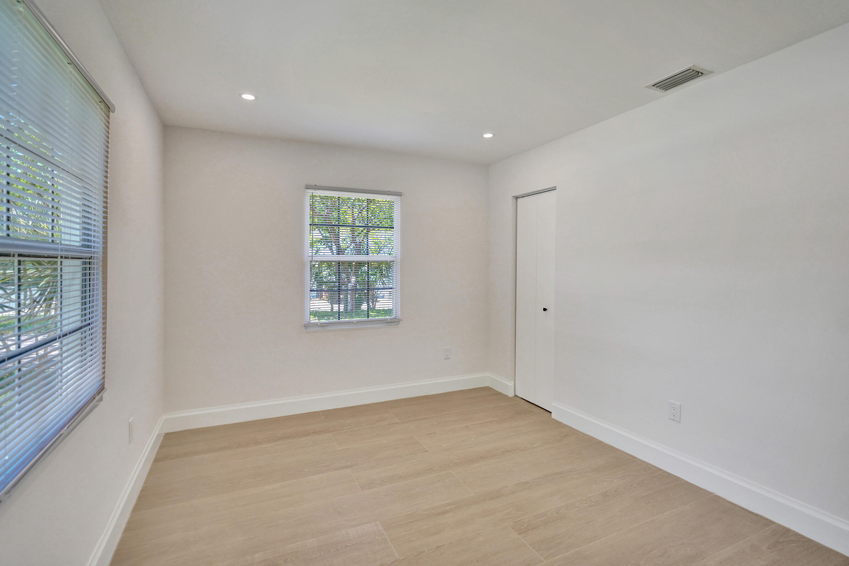LAKEVIEW HEIGHTS ADD 3 - Residential