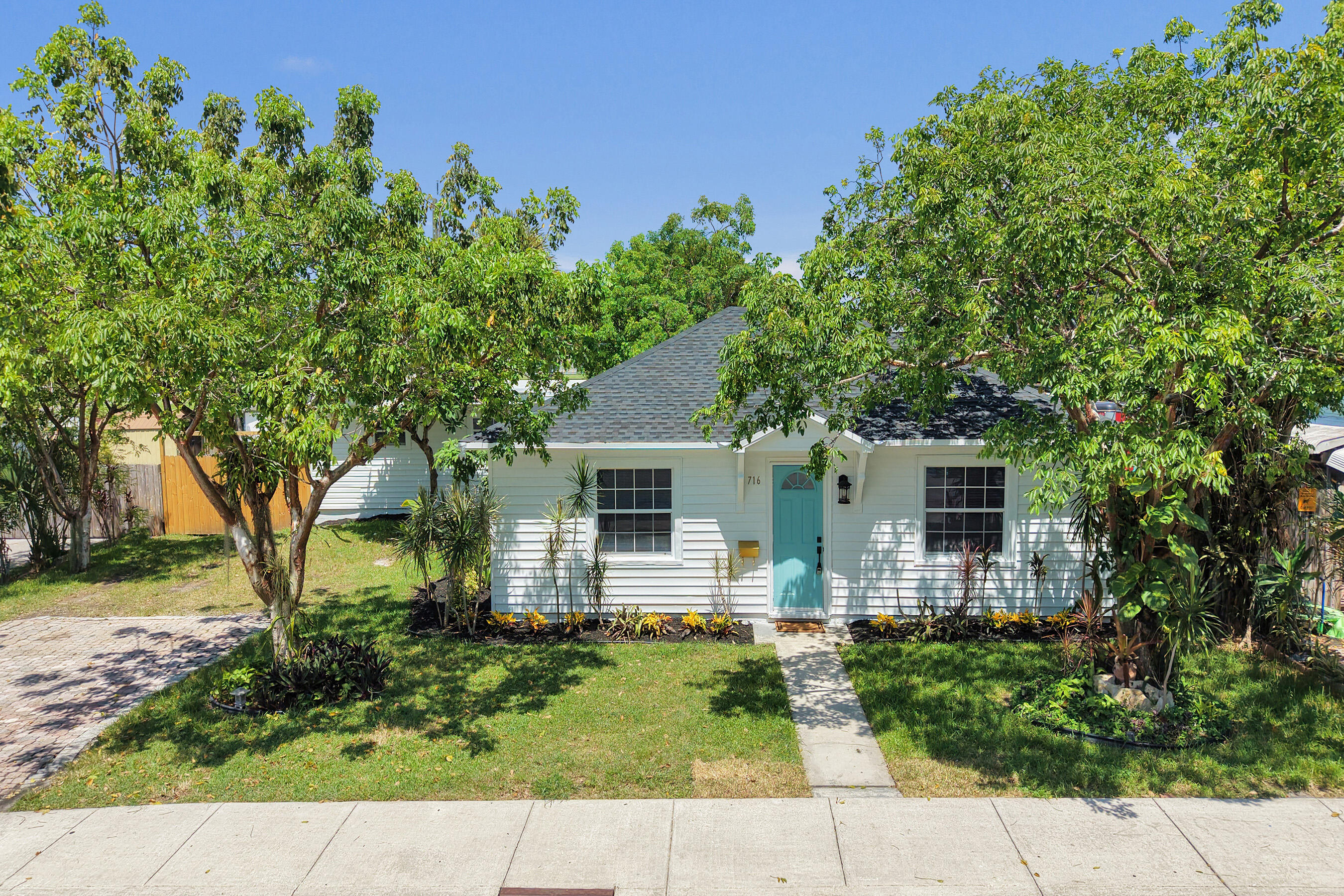 LAKEVIEW HEIGHTS ADD 3 - Residential