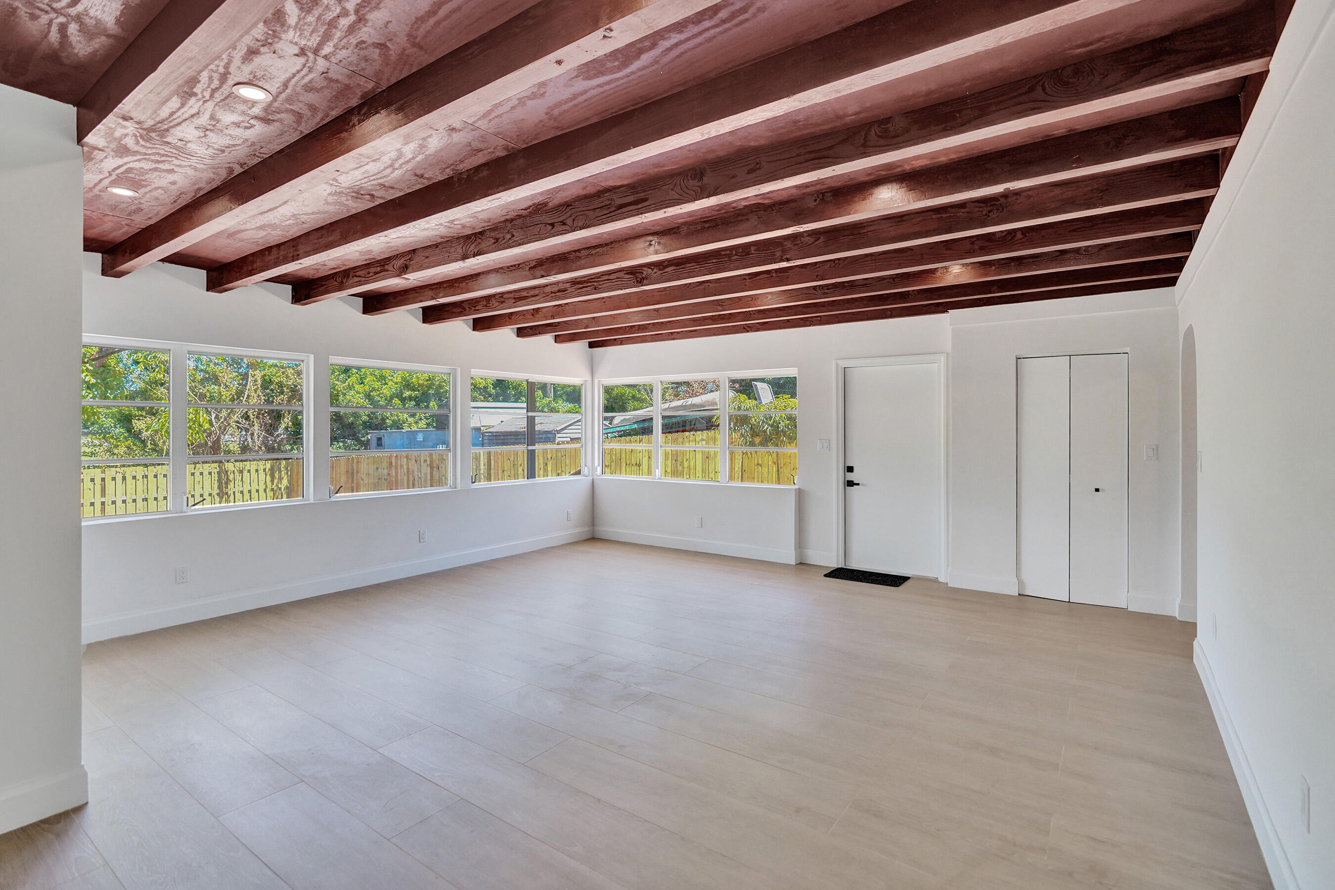 LAKEVIEW HEIGHTS ADD 3 - Residential