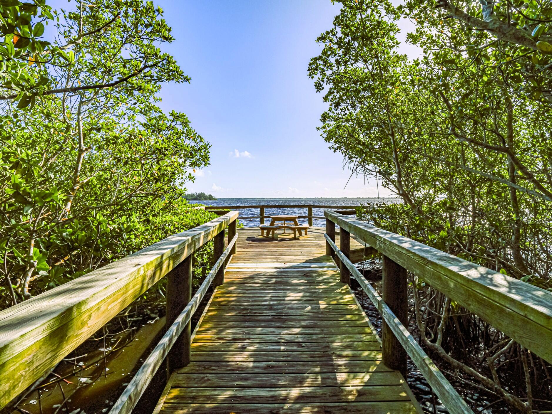 GROVE ISLE EAST CONDOMINIUM - Residential