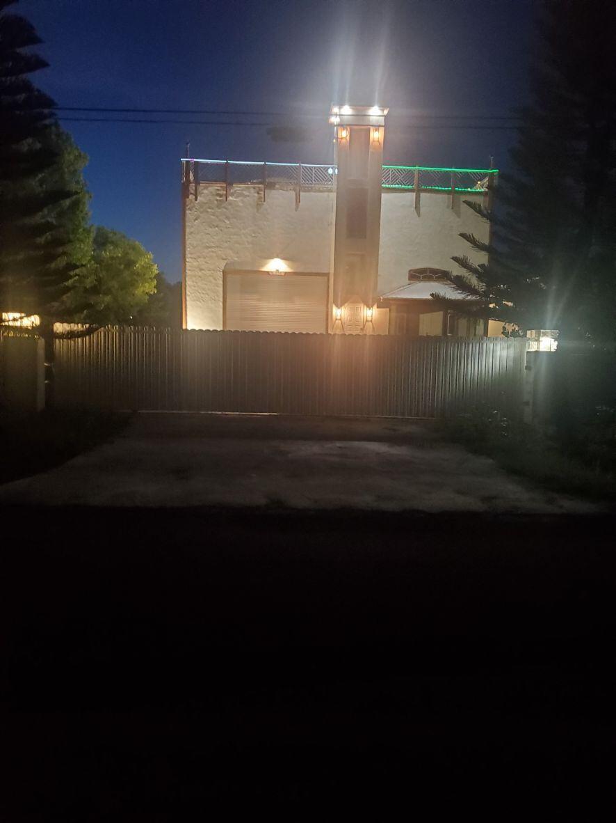 24-42-40~ S 243.6 FT OF N - Residential
