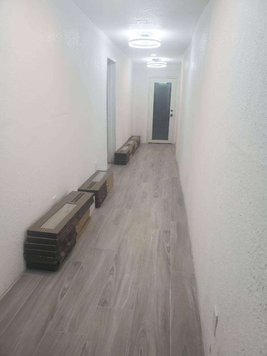 24-42-40~ S 243.6 FT OF N - Residential