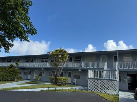 CANADIAN OCEAN BREEZE CONDO - Residential Lease
