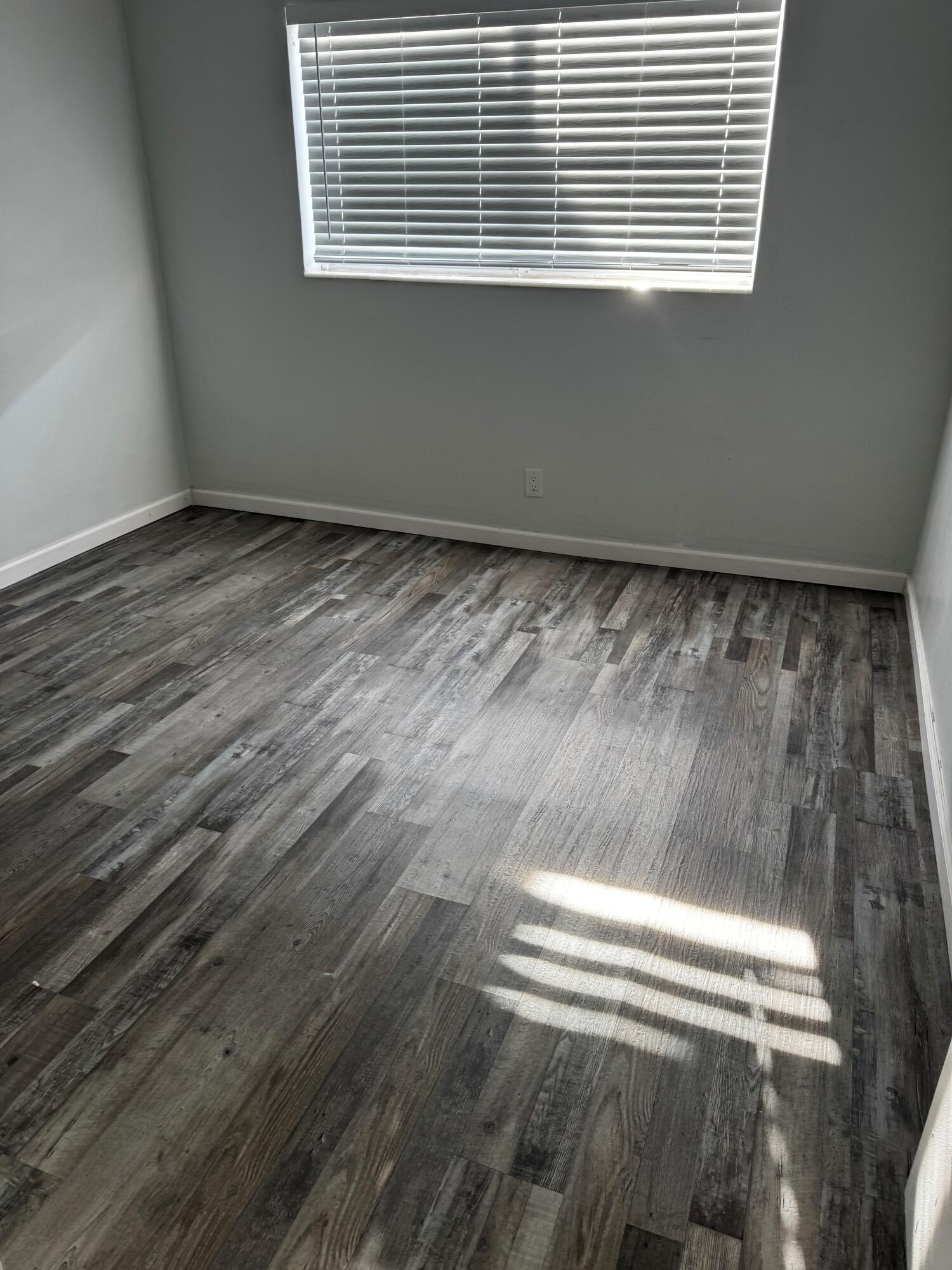 CANADIAN OCEAN BREEZE CONDO - Residential Lease