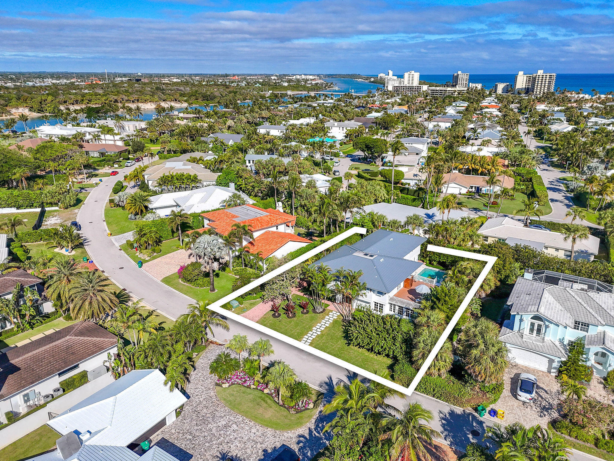 JUPITER INLET BEACH COLONY - Residential