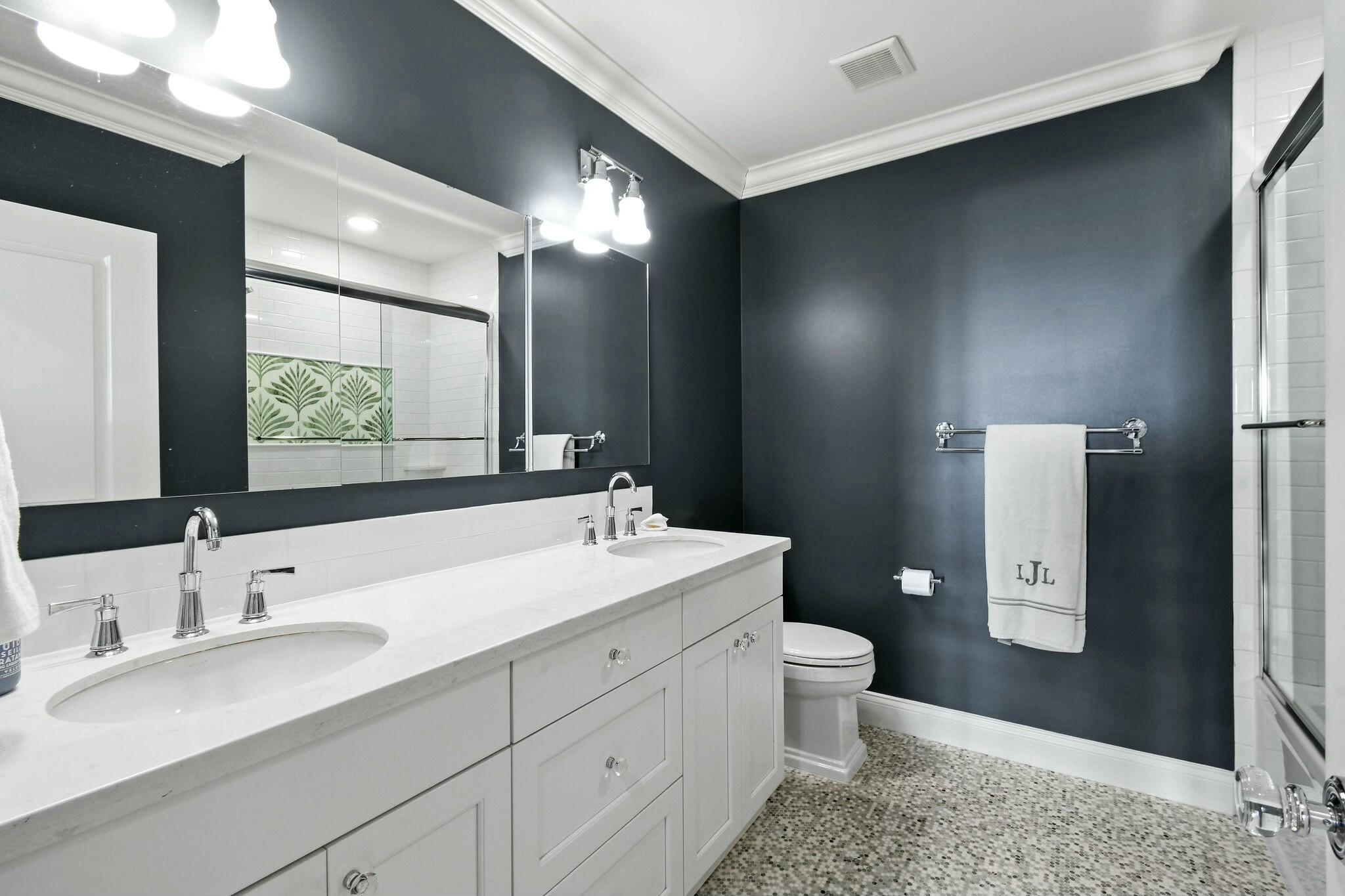JUPITER INLET BEACH COLONY - Residential