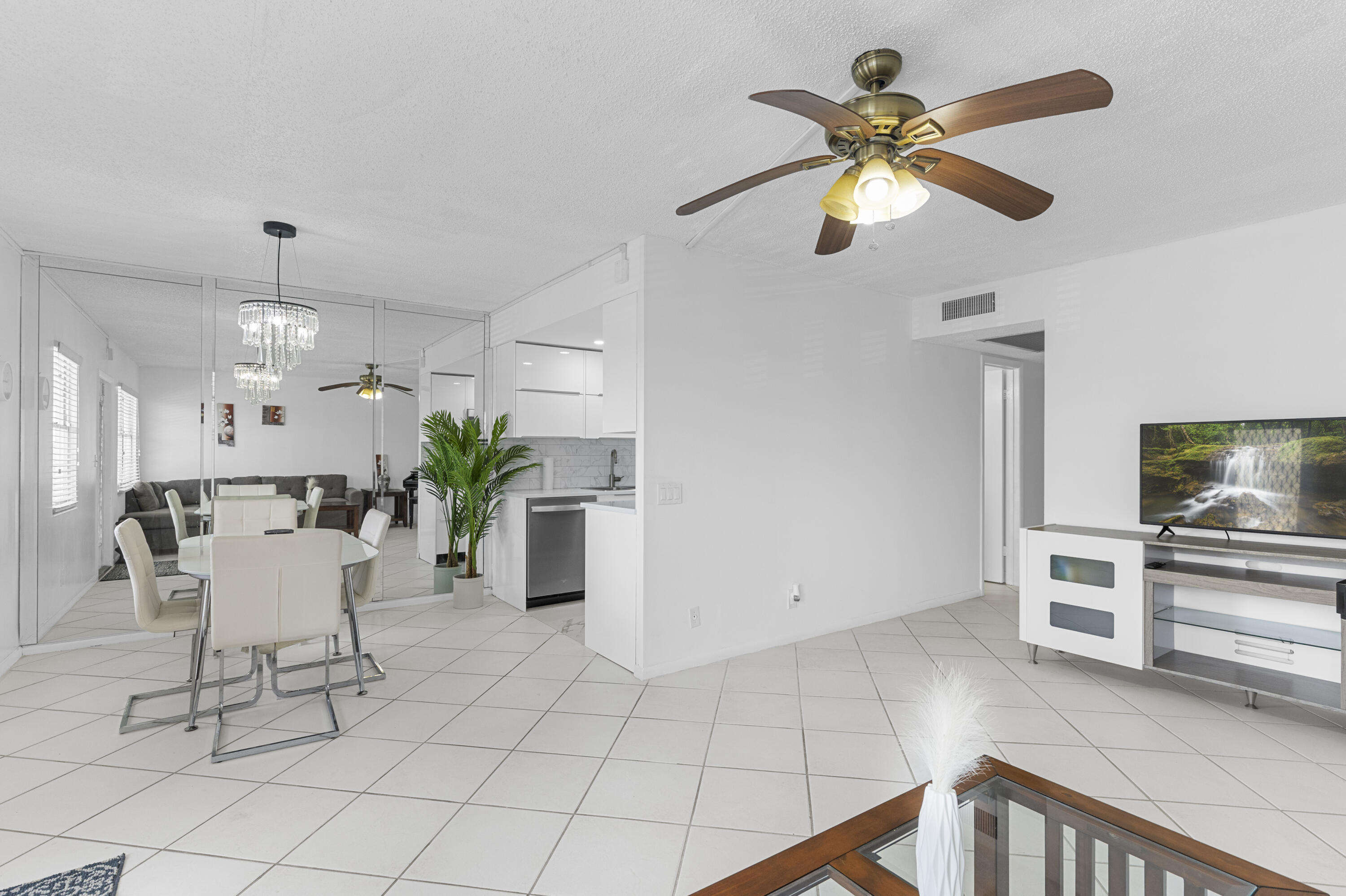 HARWOOD D CONDO - Residential Lease