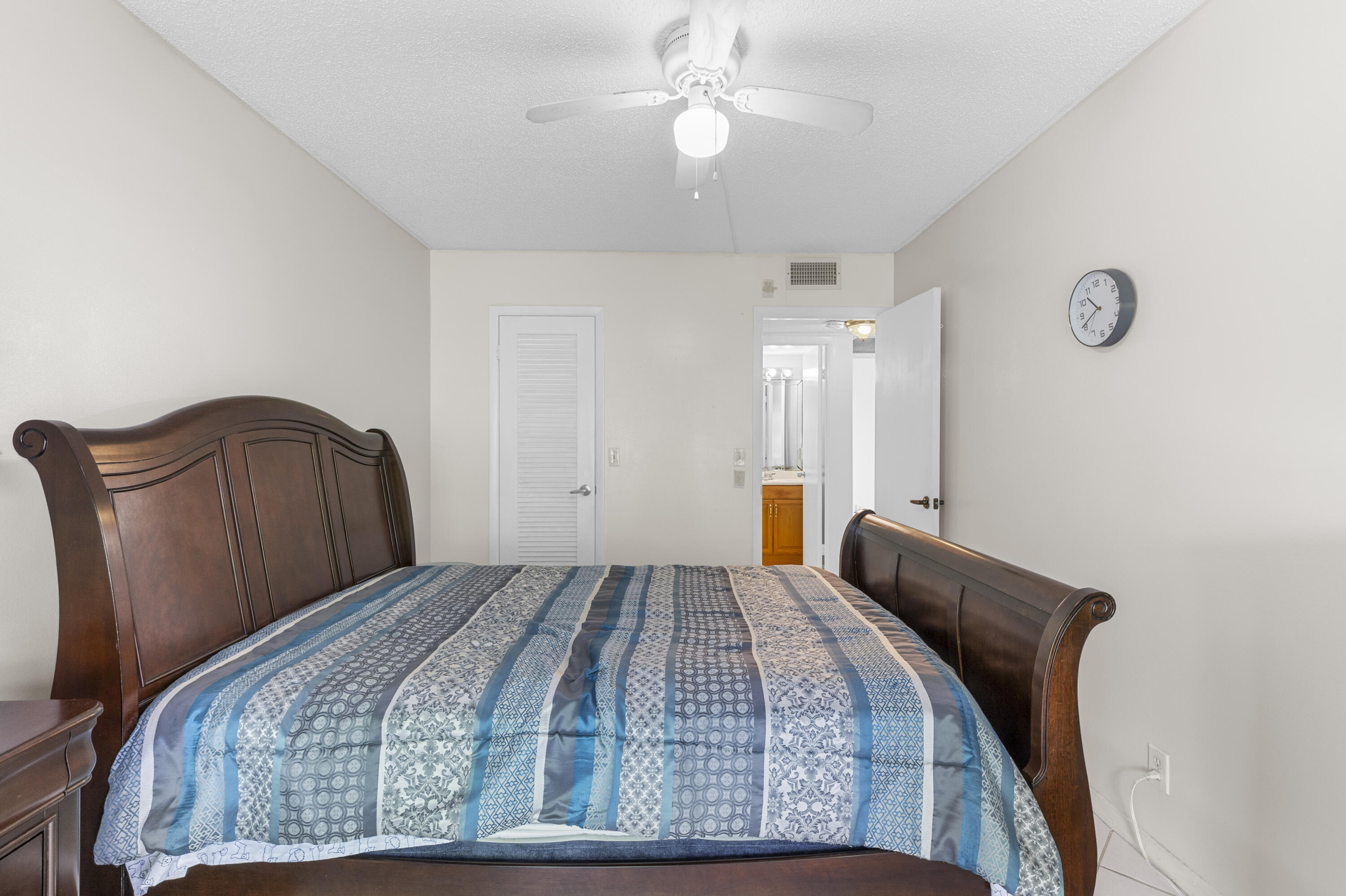 HARWOOD D CONDO - Residential Lease