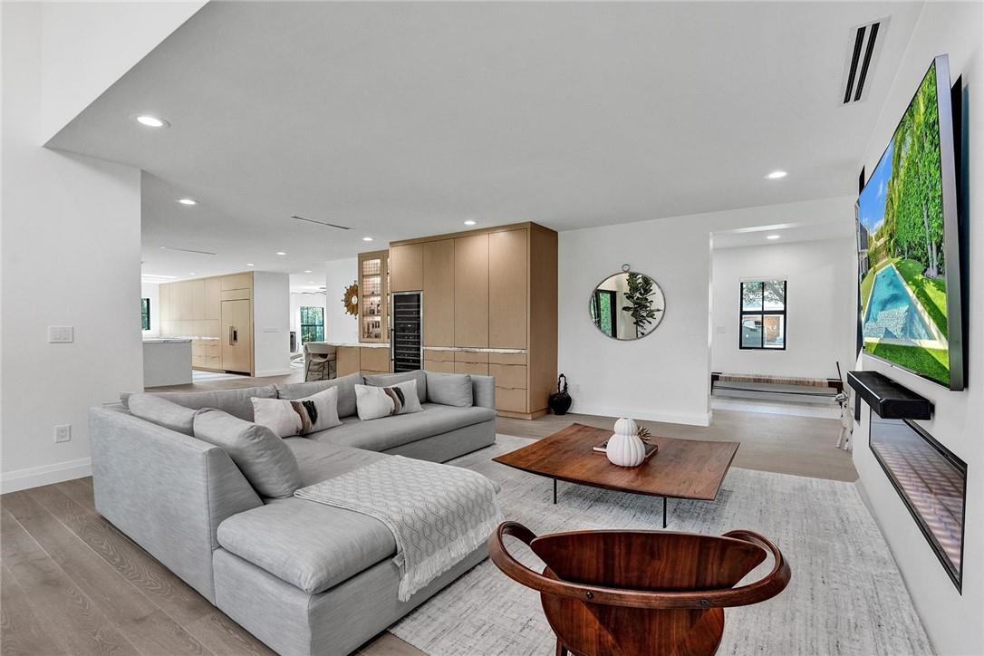 Sea Ranch Lakes - Residential