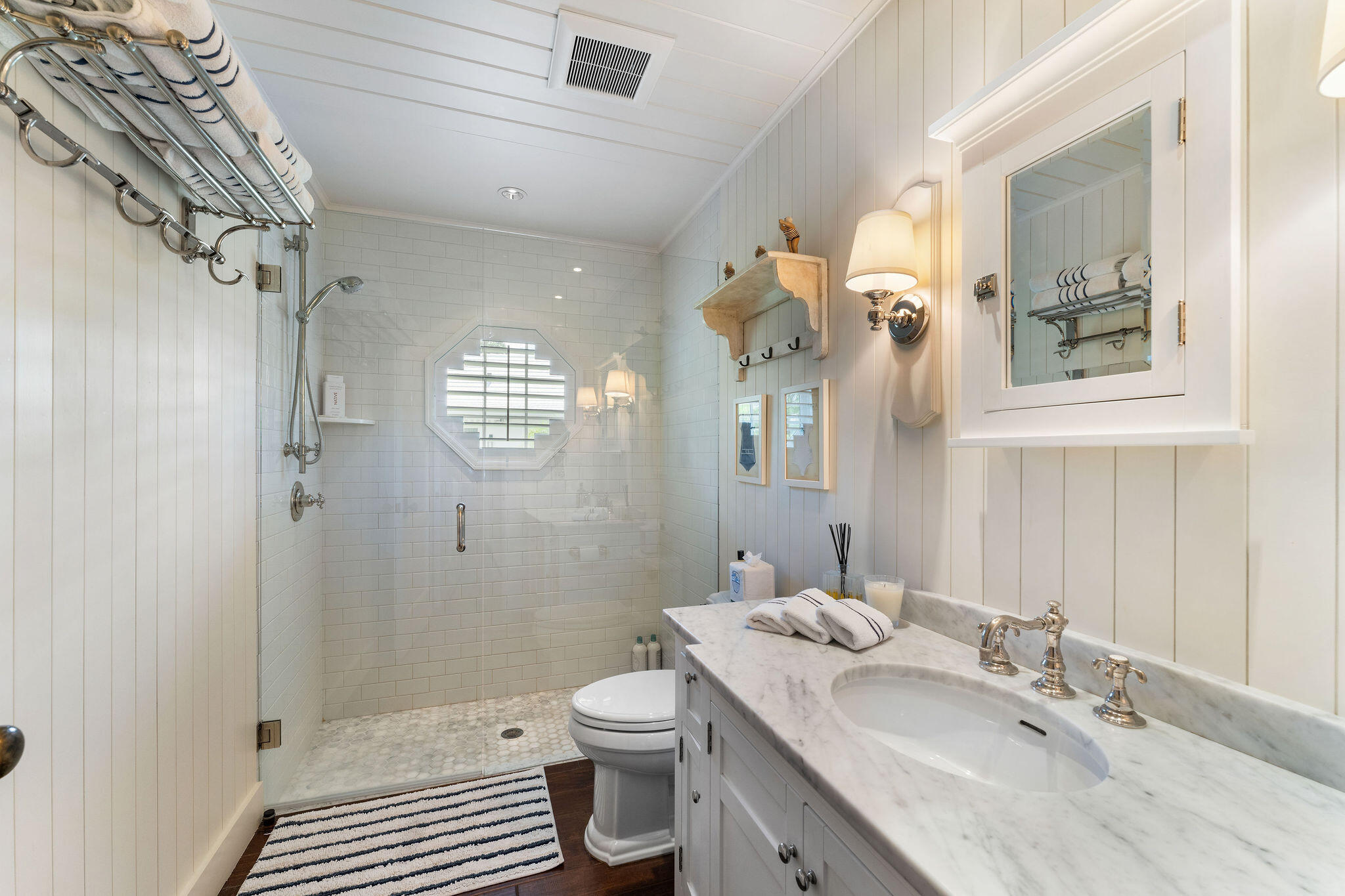 LOST TREE CONDO COTTAGES - Residential