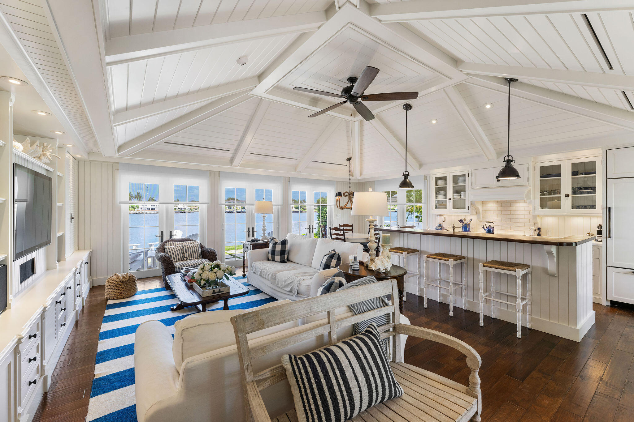 LOST TREE CONDO COTTAGES - Residential