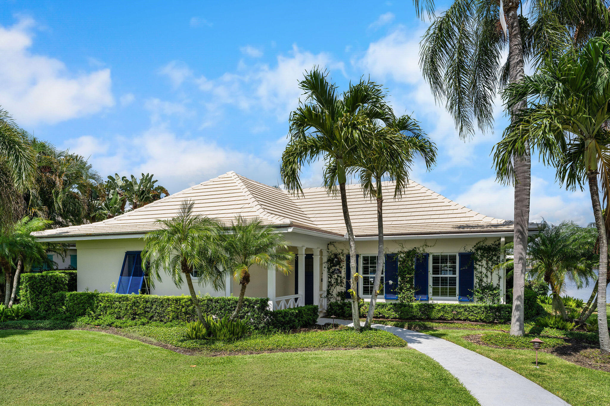 LOST TREE CONDO COTTAGES - Residential