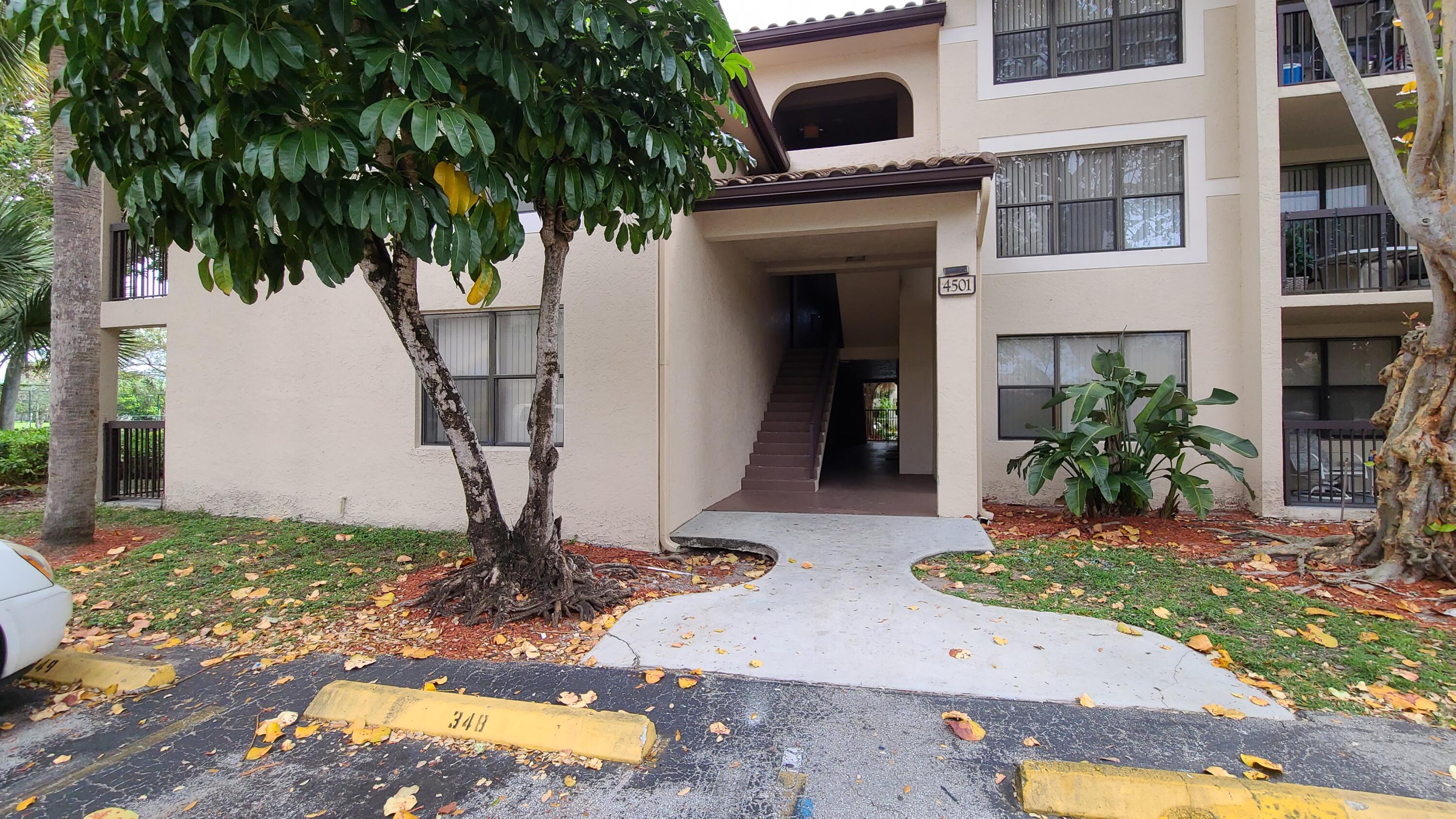 PALM AIRE GARDENS CONDO - Residential
