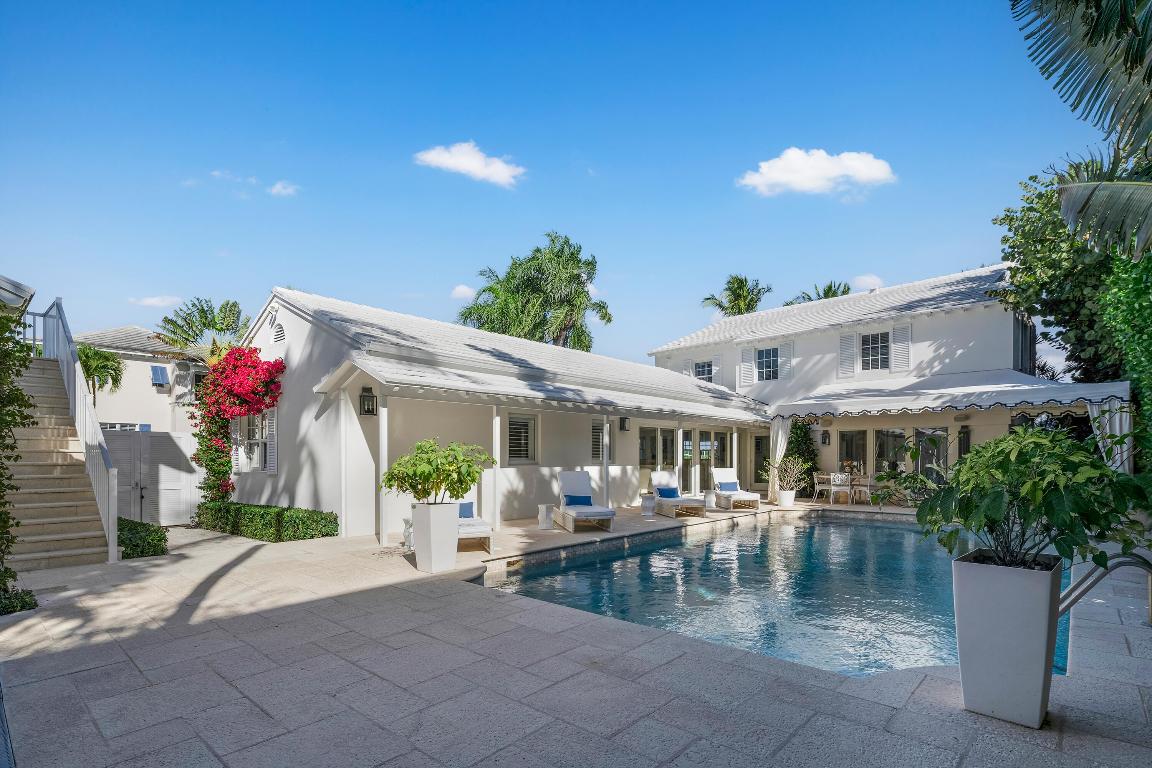 EDGEWATER - Residential