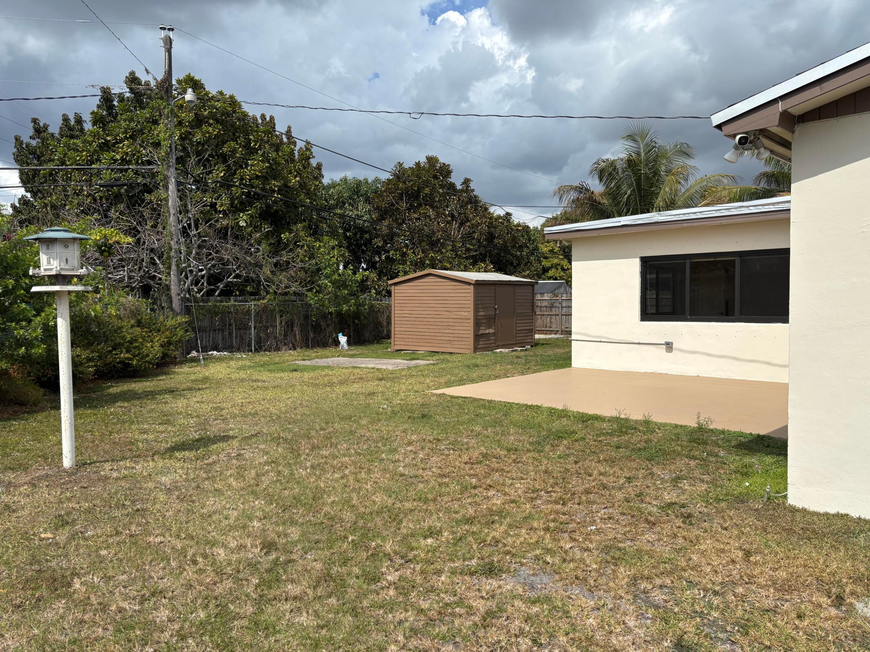 SOUTH MIAMI HEIGHTS ADDN R - Residential Lease