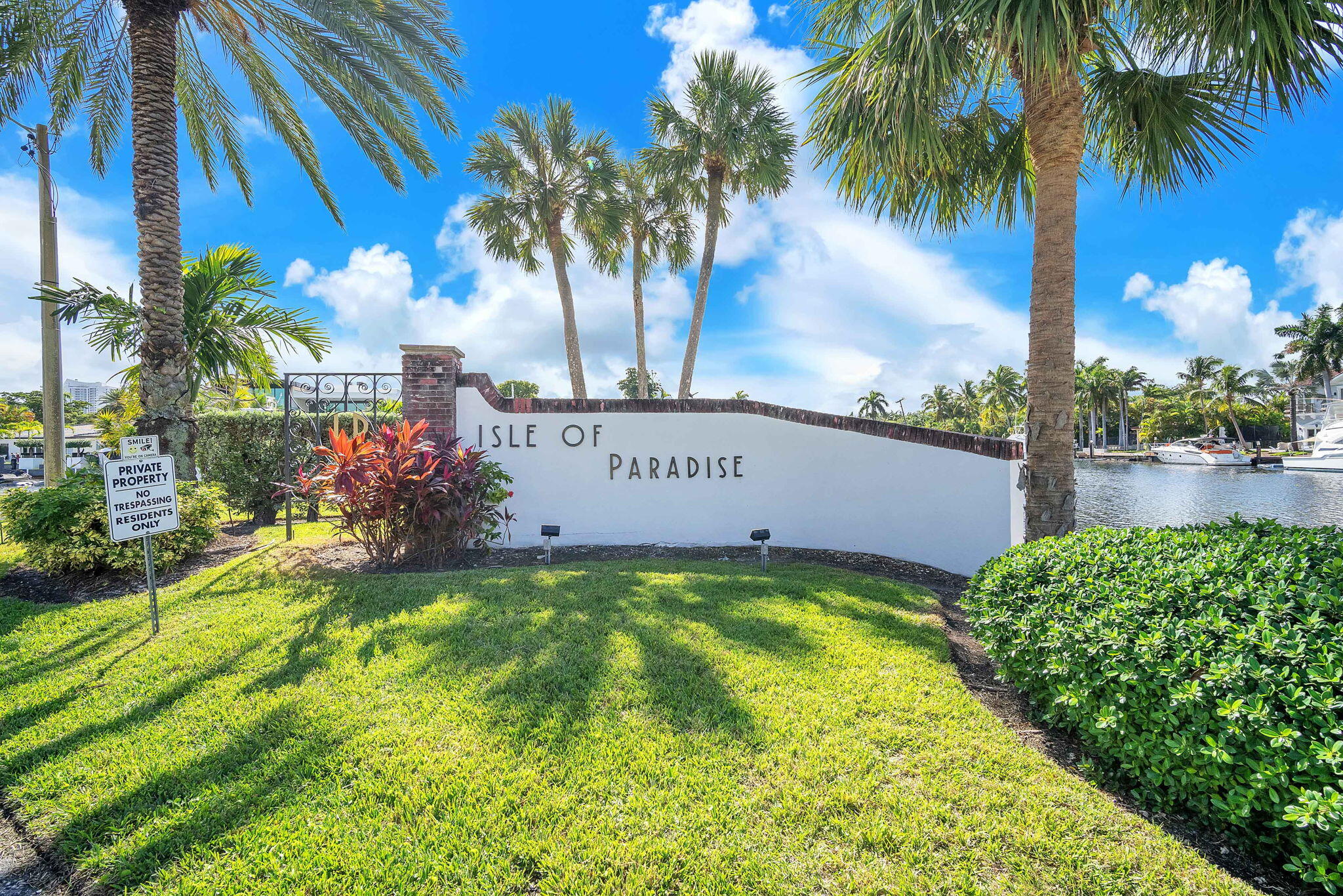 ISLE OF PARADISE CO-OP C - Residential