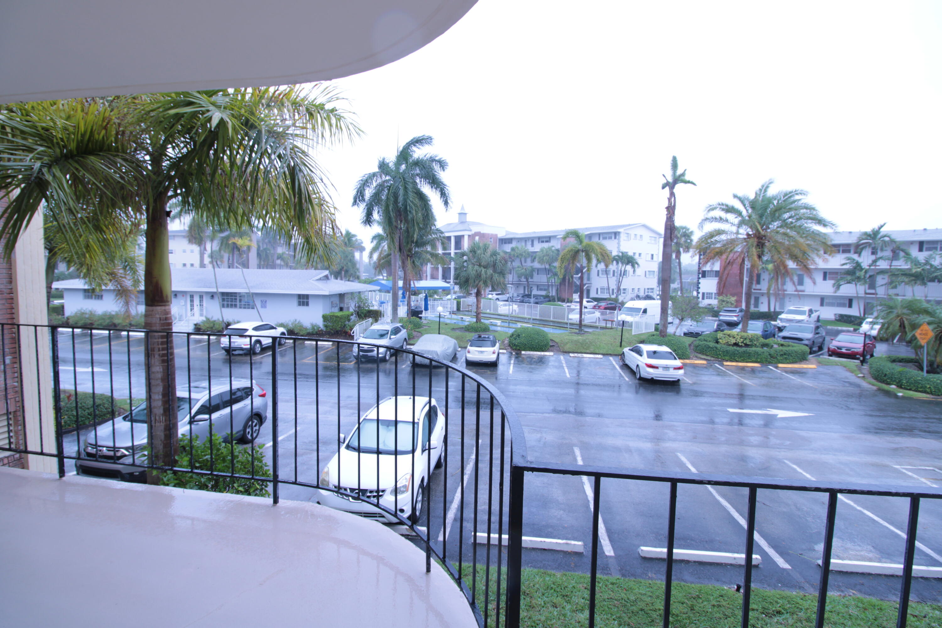 ISLE OF PARADISE CO-OP C - Residential