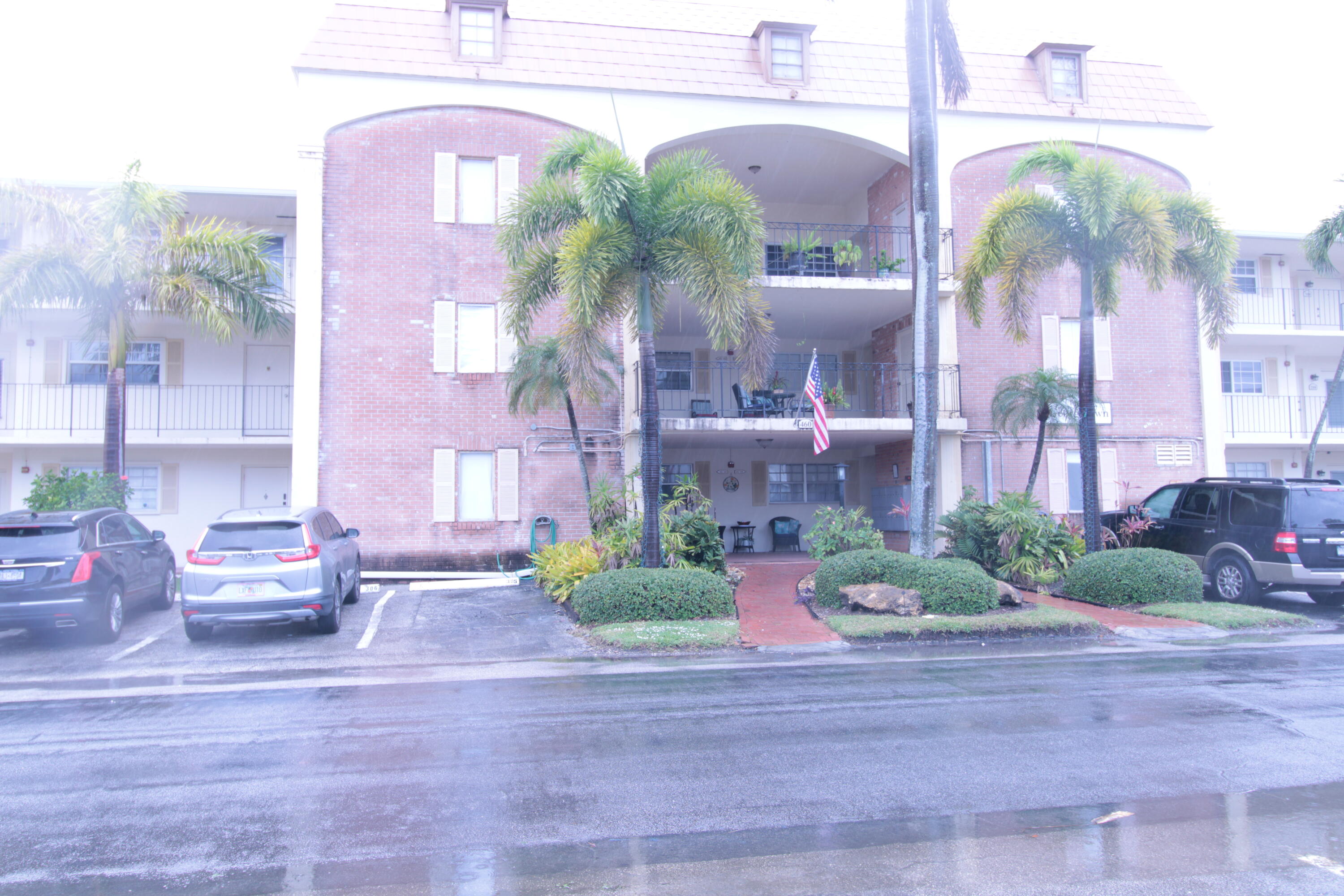 ISLE OF PARADISE CO-OP C - Residential