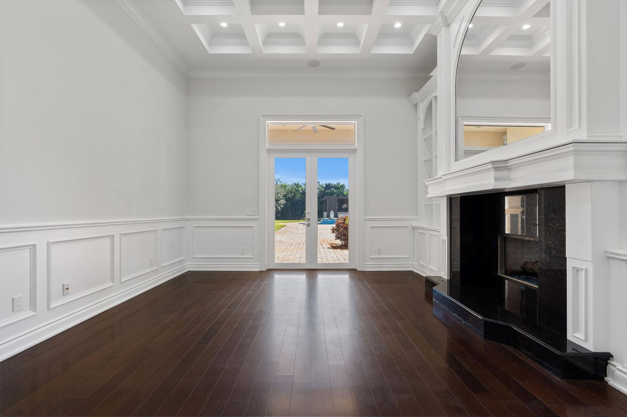 LANDMARK RANCHES EST - Residential