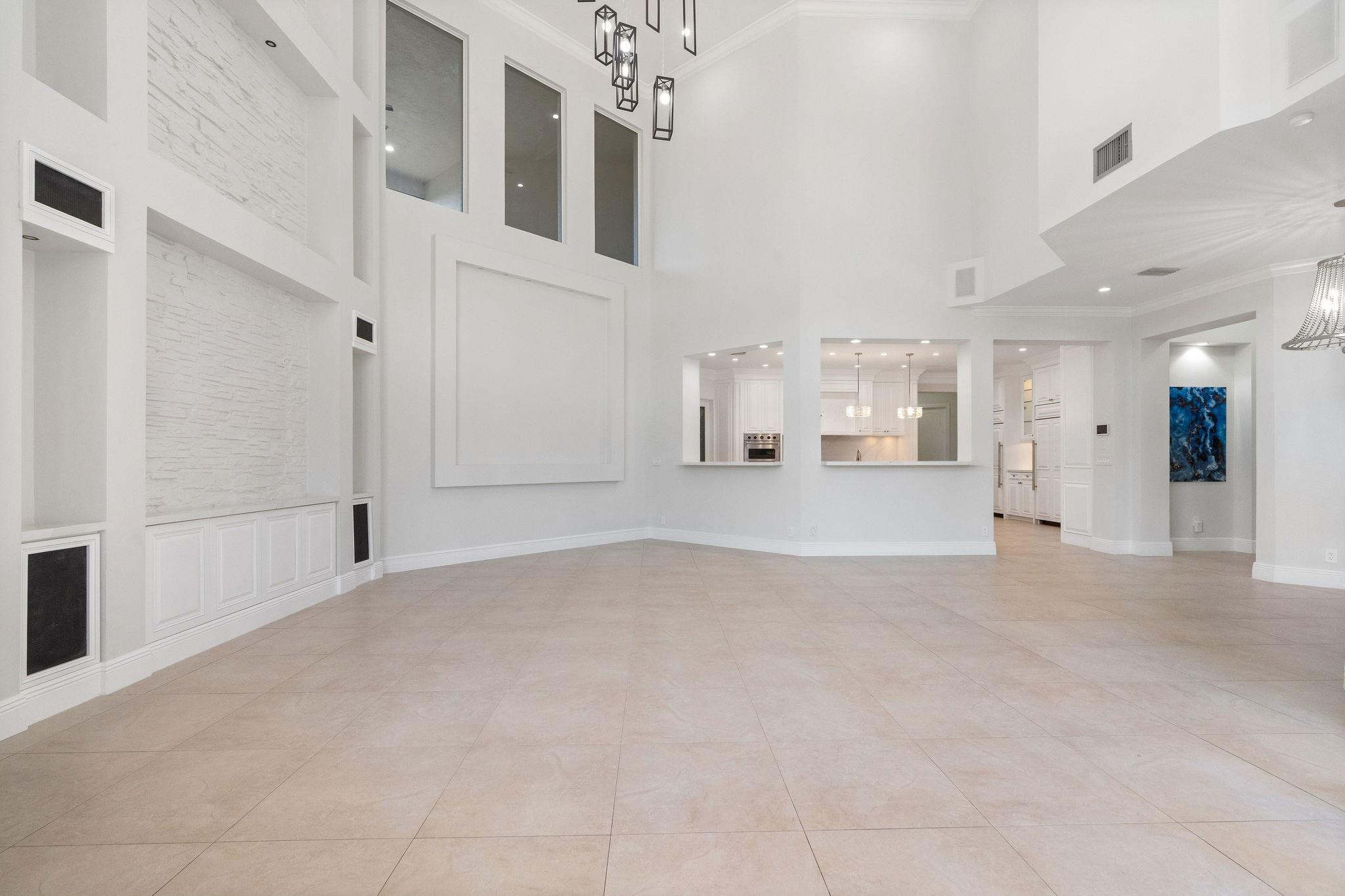 LANDMARK RANCHES EST - Residential