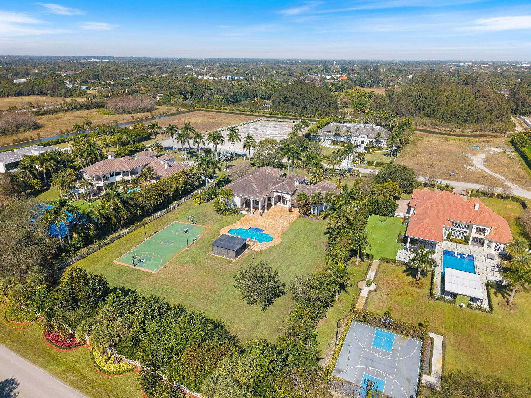 LANDMARK RANCHES EST - Residential