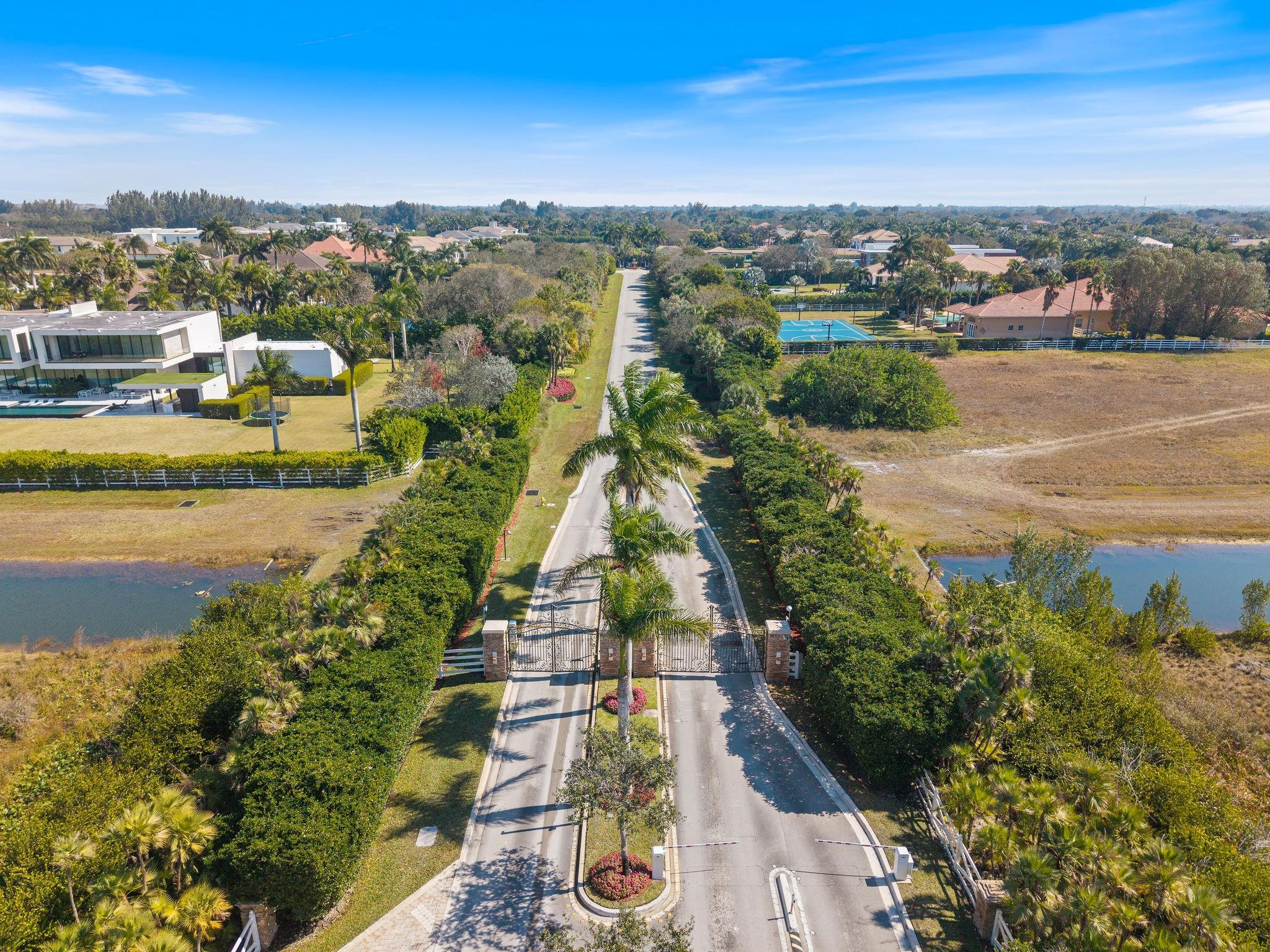 LANDMARK RANCHES EST - Residential