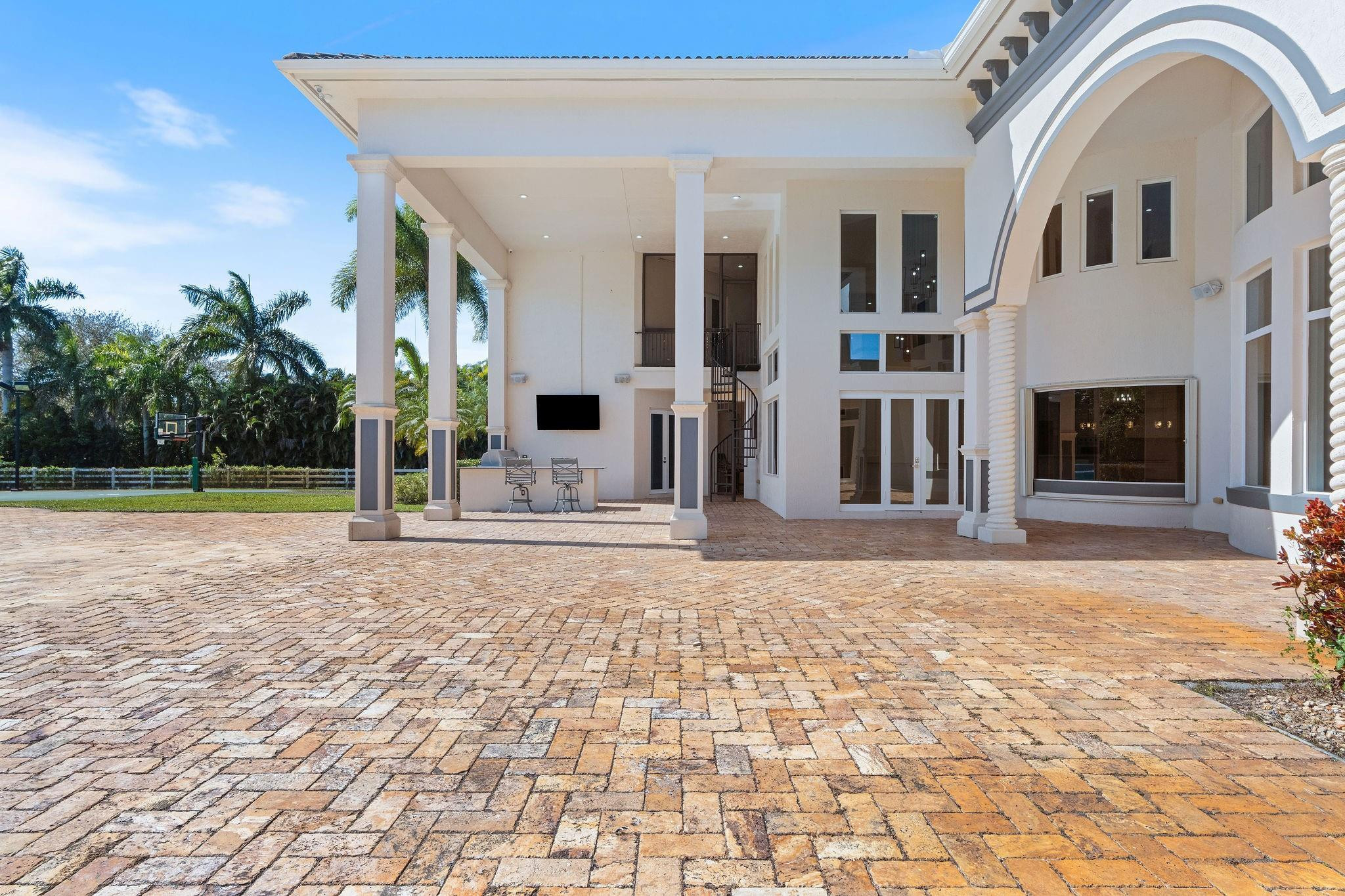 LANDMARK RANCHES EST - Residential