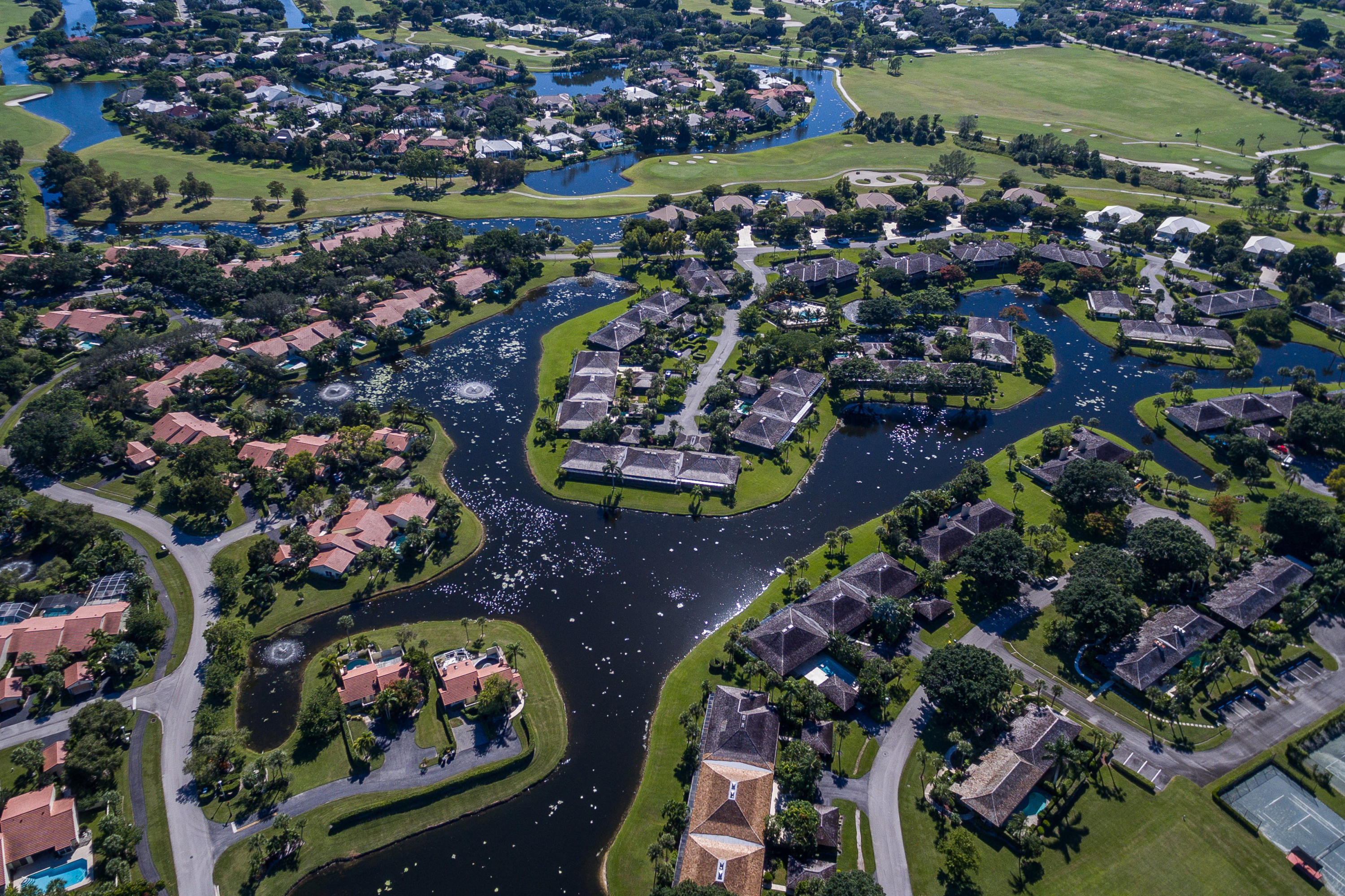 TENNIS LODGES 1 CONDO - Residential Lease