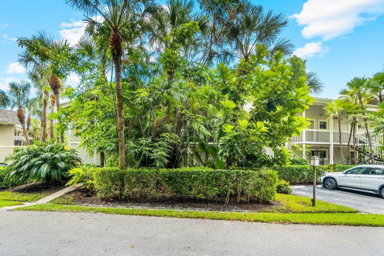 TENNIS LODGES 1 CONDO - Residential Lease