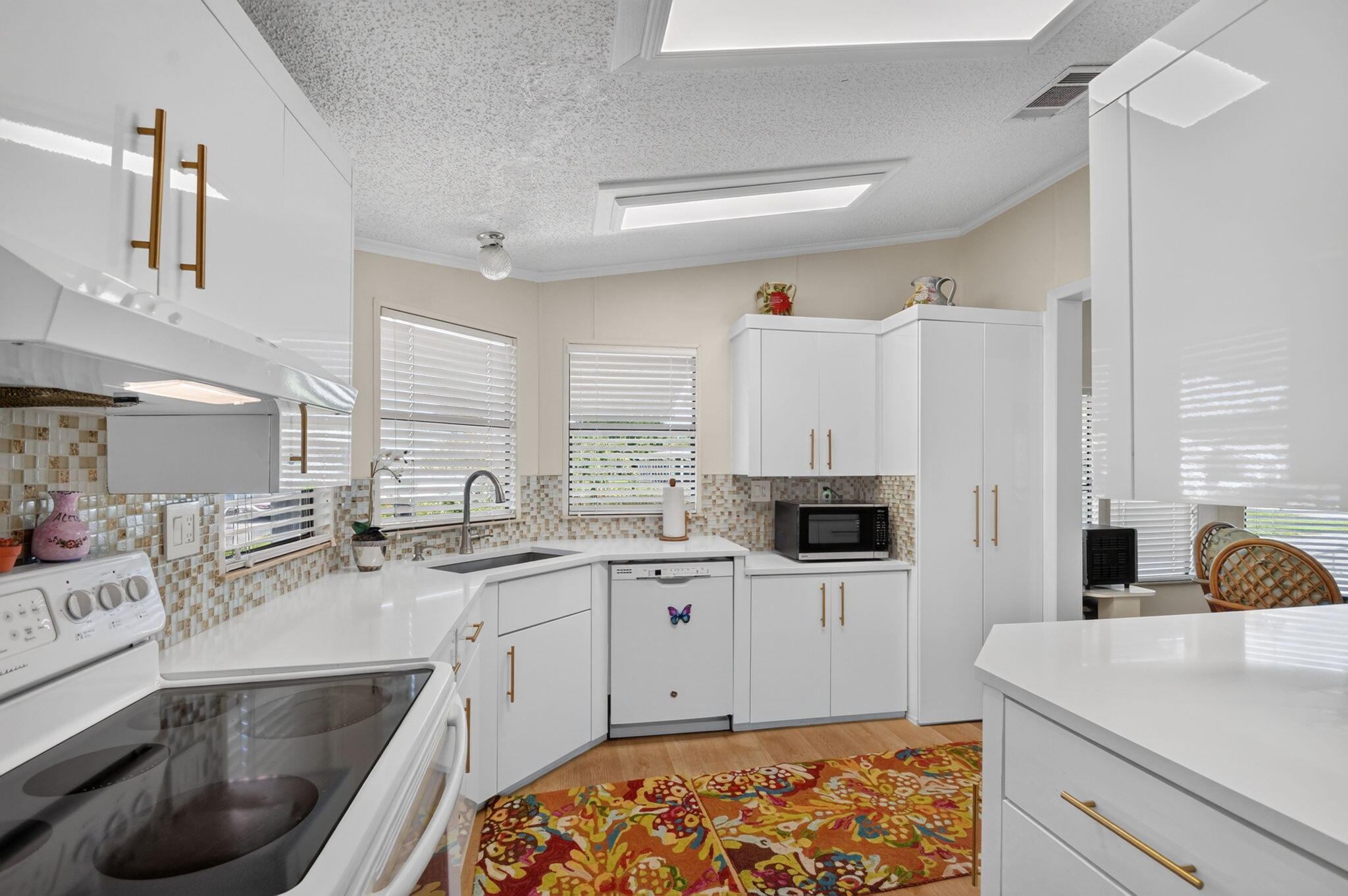 Sunny South Estates - Residential