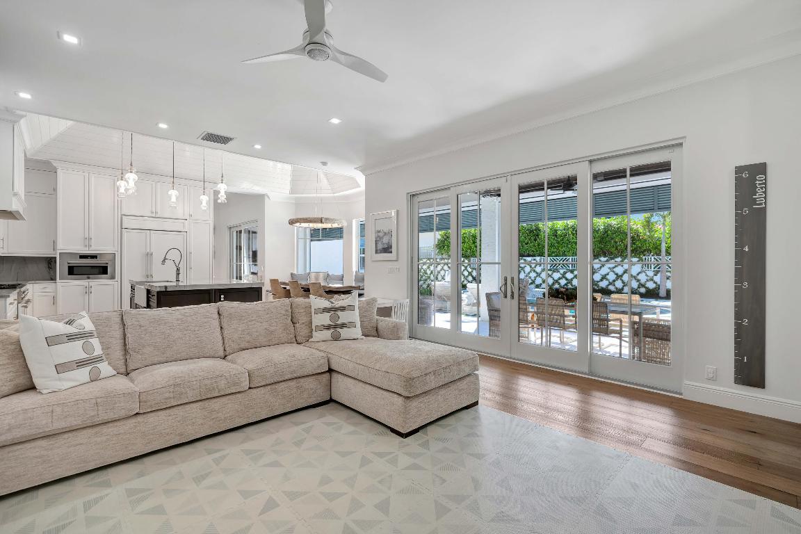Admirals Cove - Residential