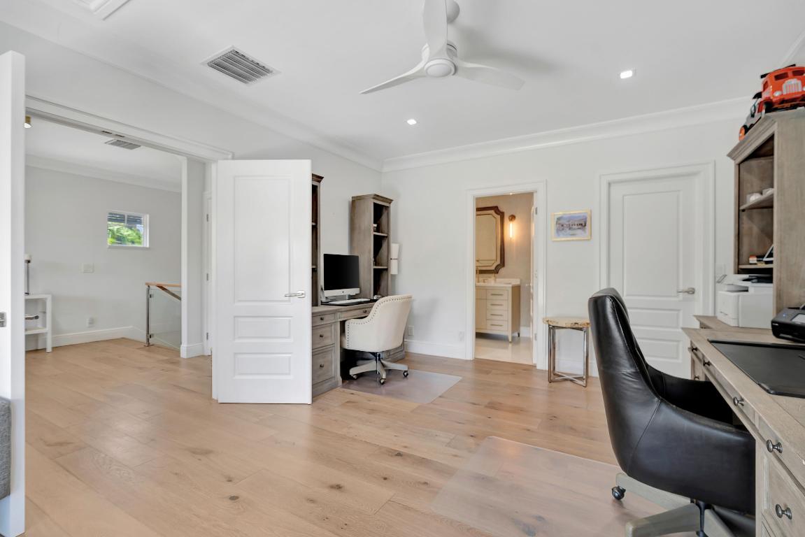 Admirals Cove - Residential