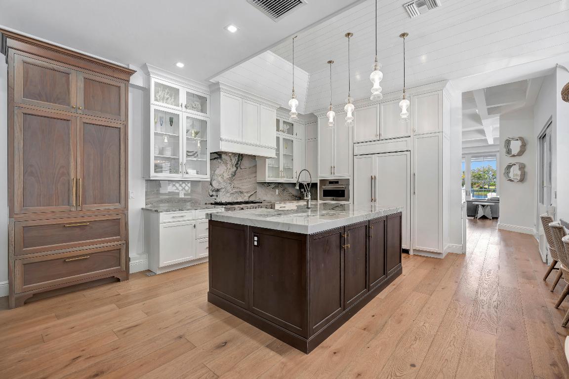 Admirals Cove - Residential