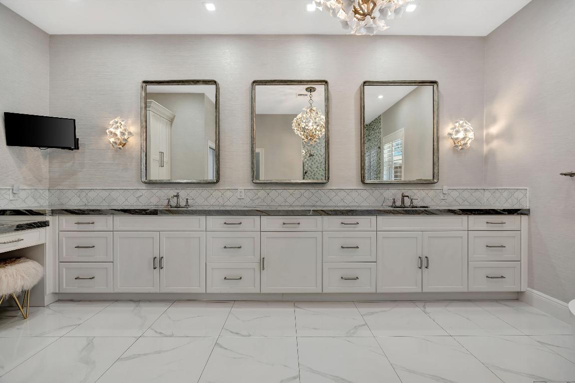 Admirals Cove - Residential