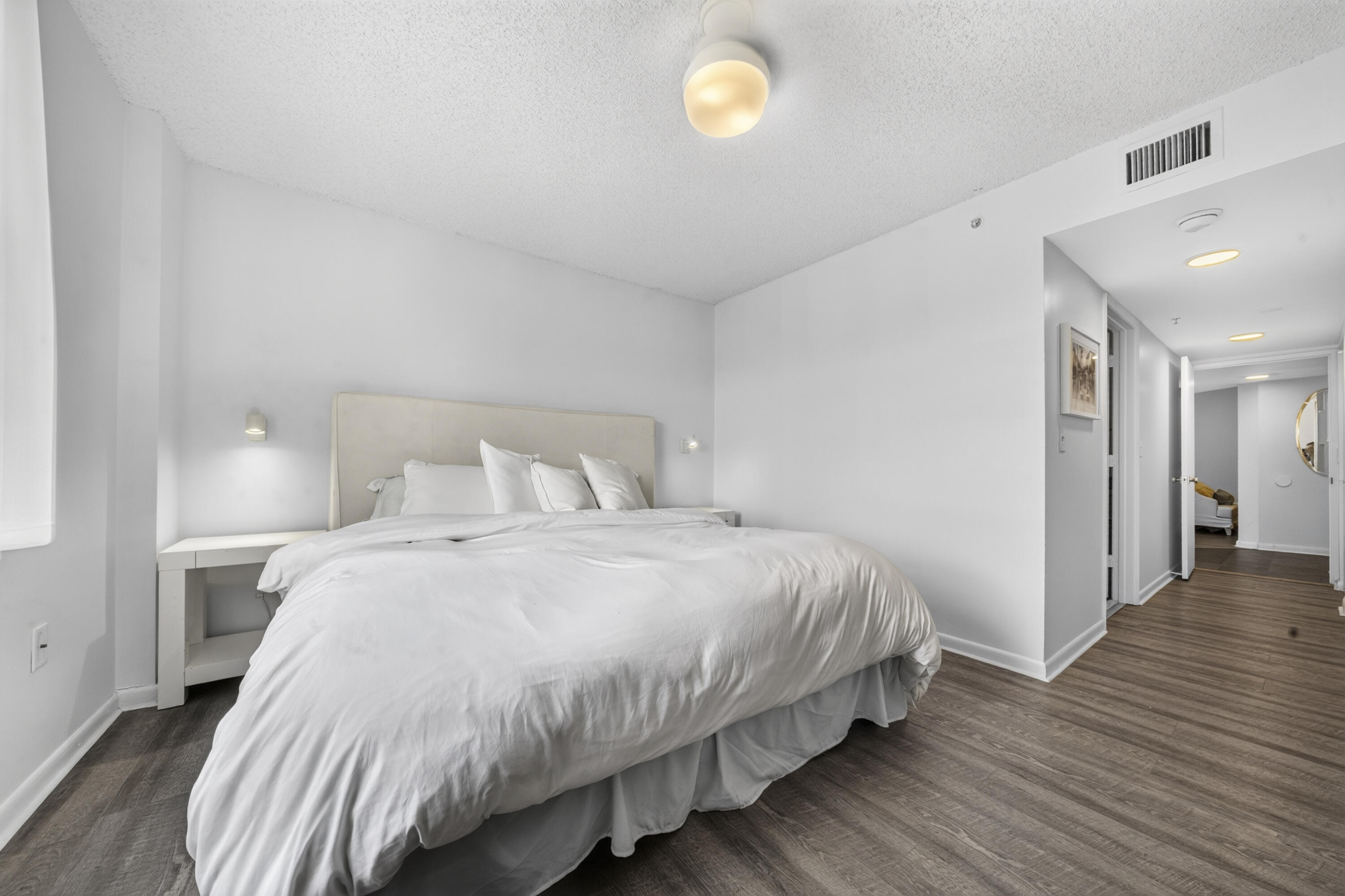 LAS OLAS BY THE RIVER CONDO - Residential