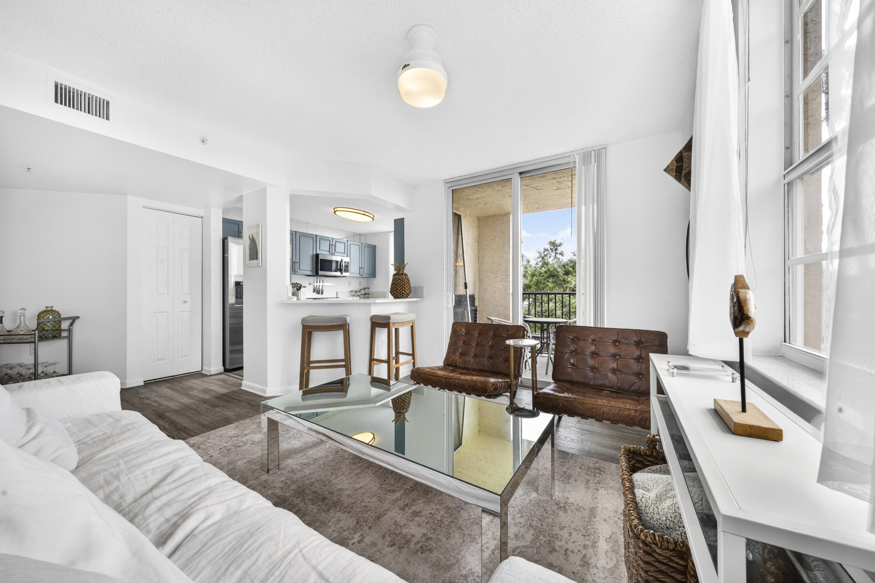 LAS OLAS BY THE RIVER CONDO - Residential
