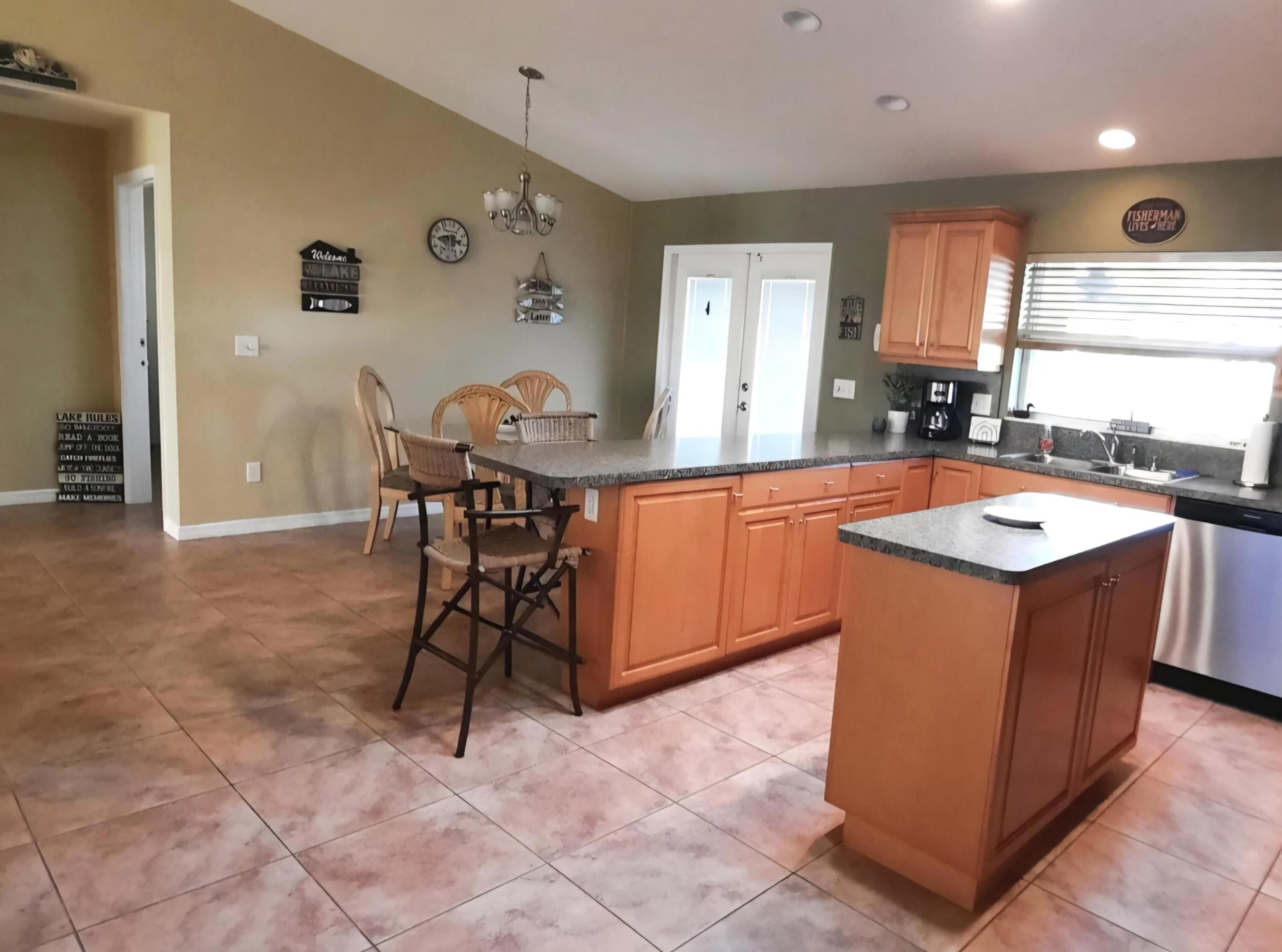 BUCKHEAD RIDGE SUB - Residential