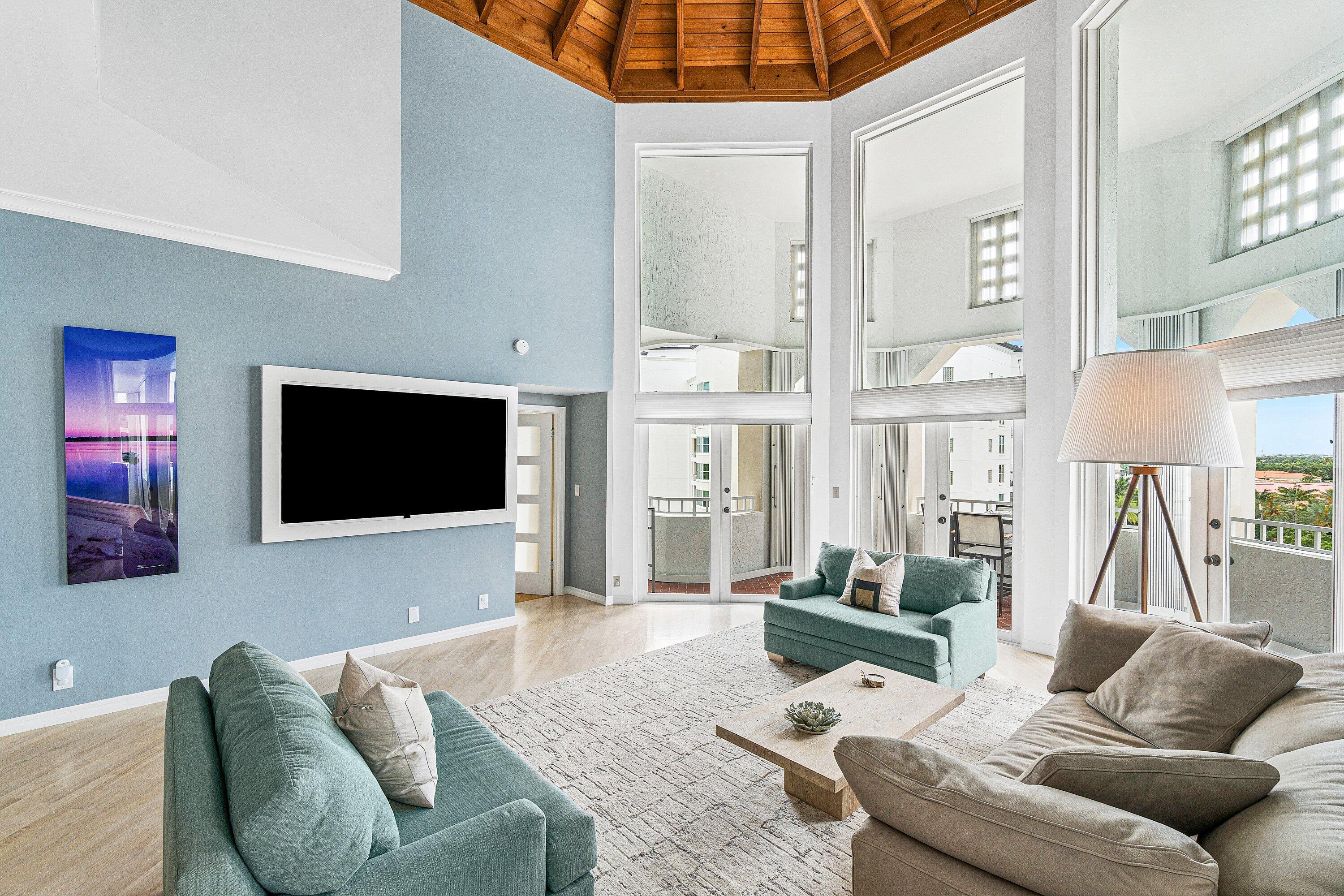 MIZNER TOWER CONDO - Residential