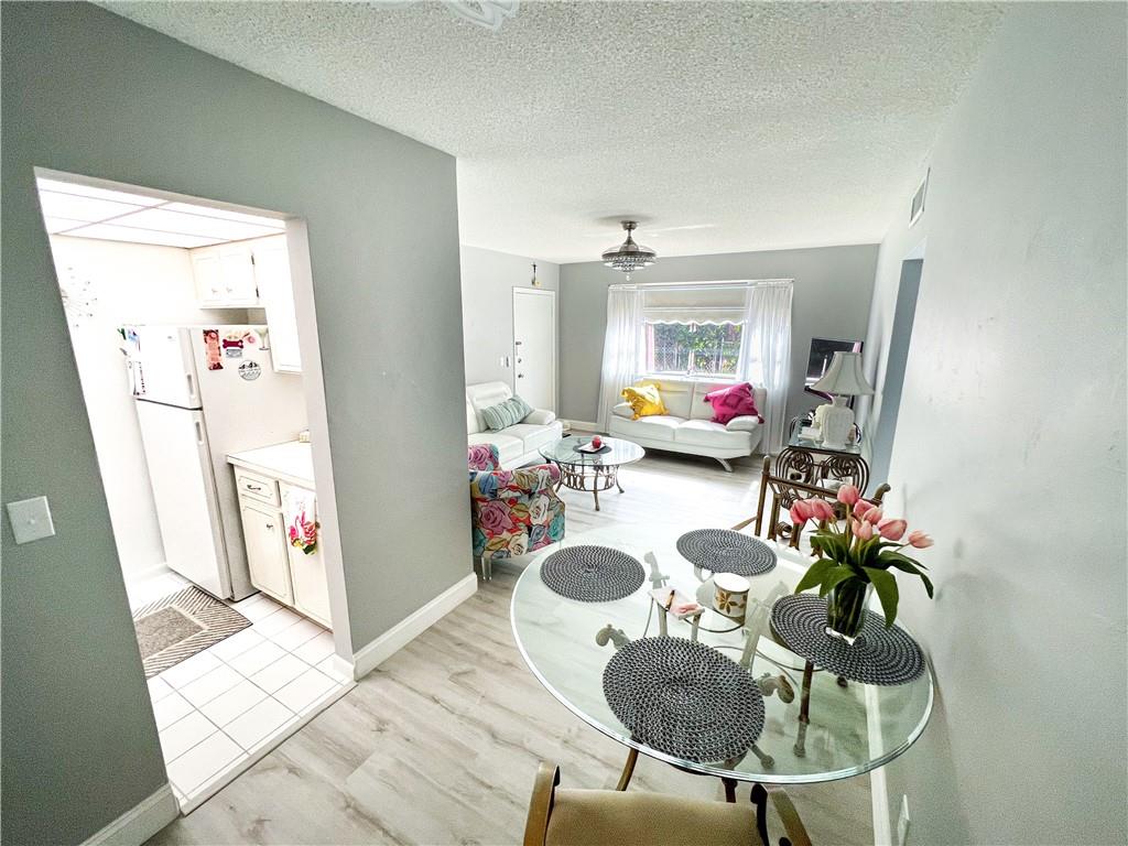 Virginian Apts - Residential