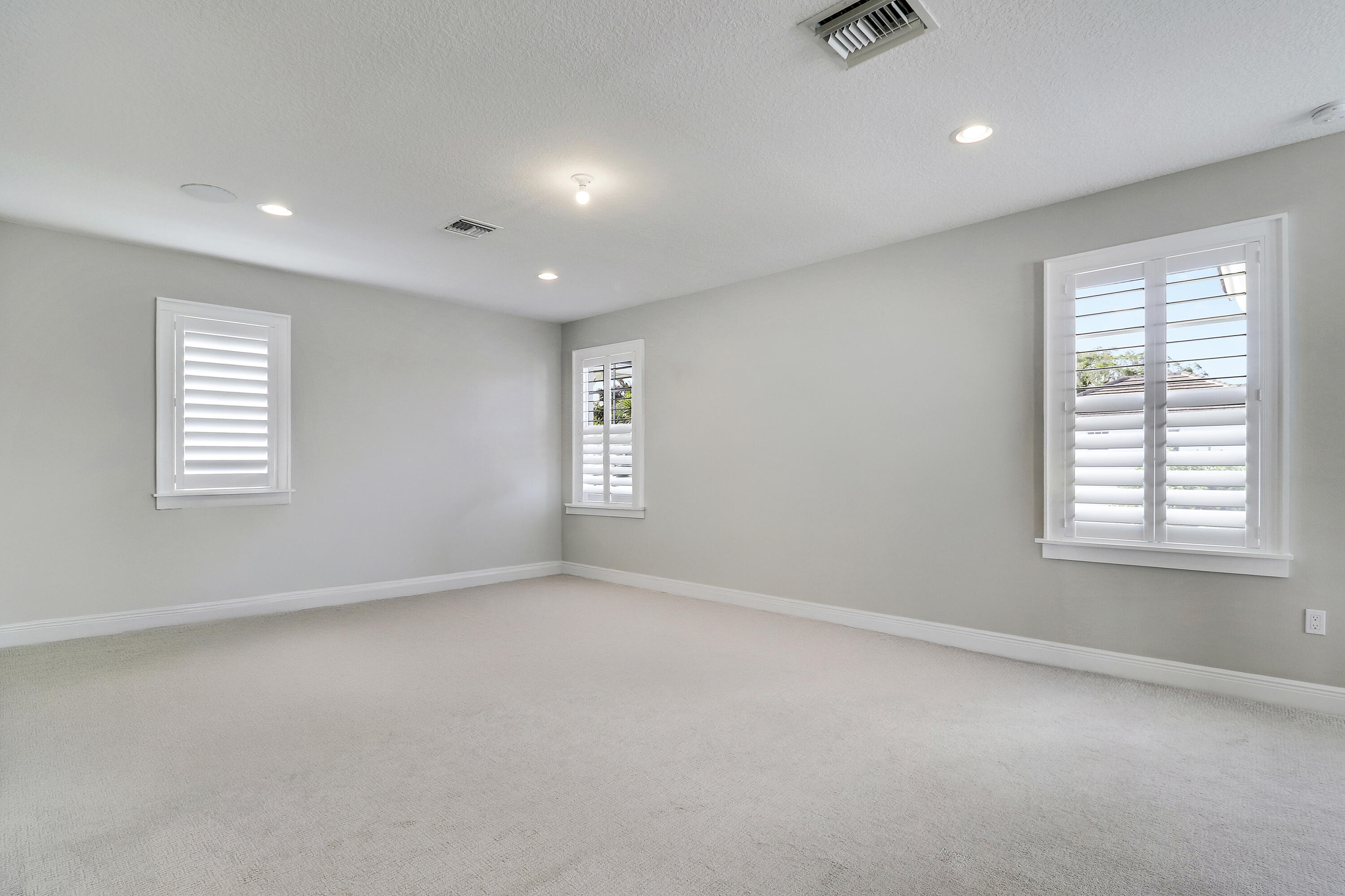 BONNETTE HUNT CLUB - Residential