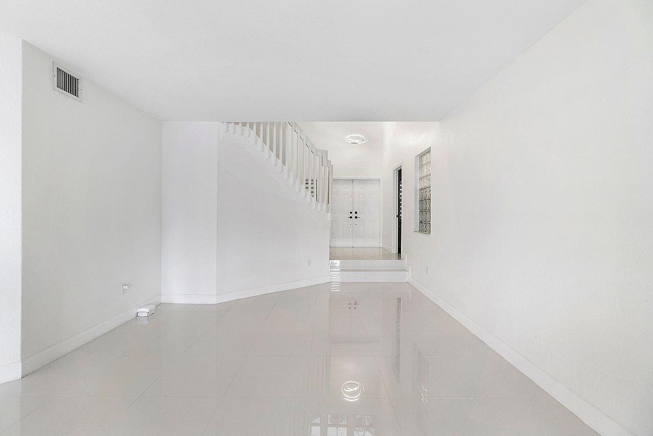 PARCEL I NAUTICA PLAT - Residential Lease