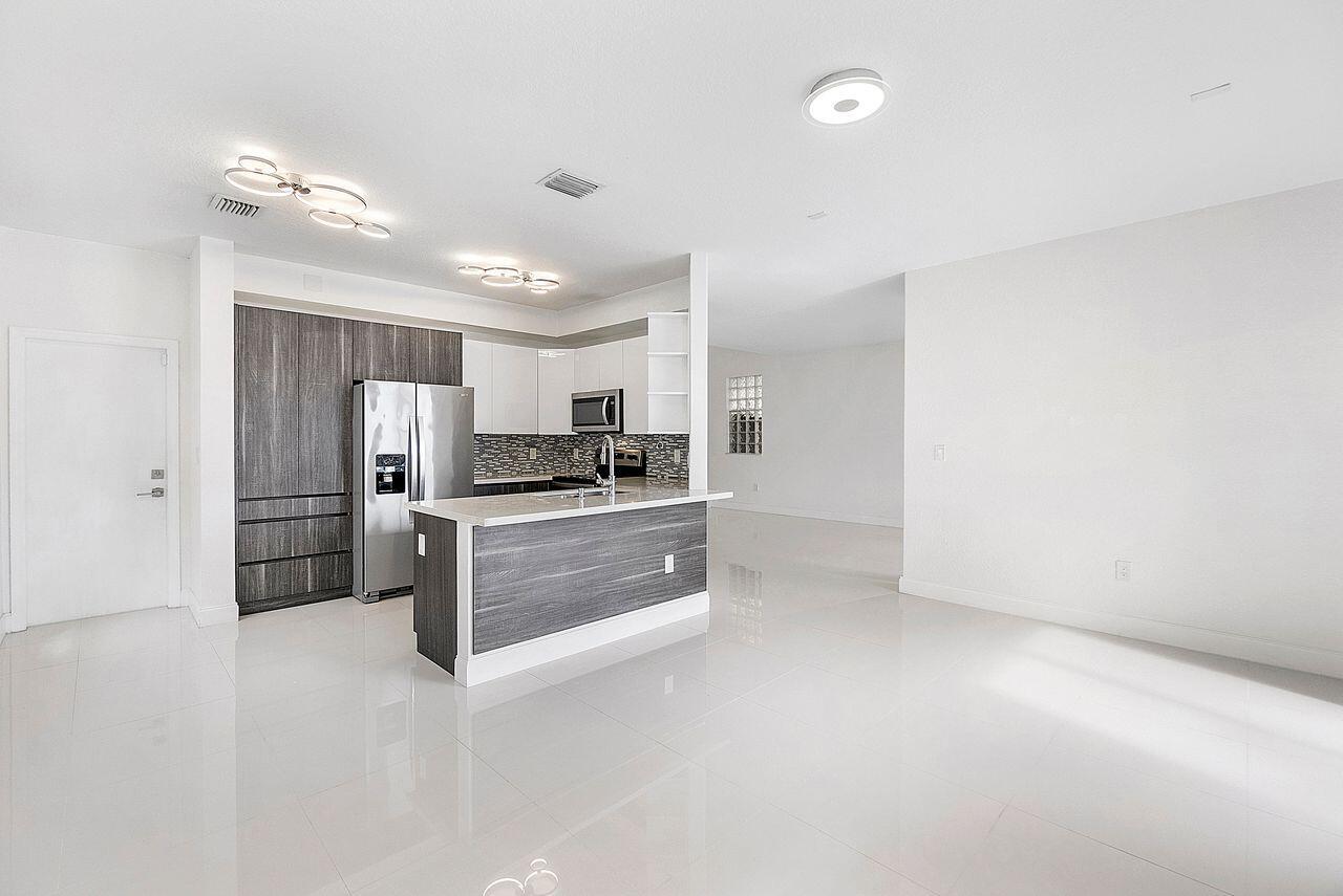 PARCEL I NAUTICA PLAT - Residential Lease