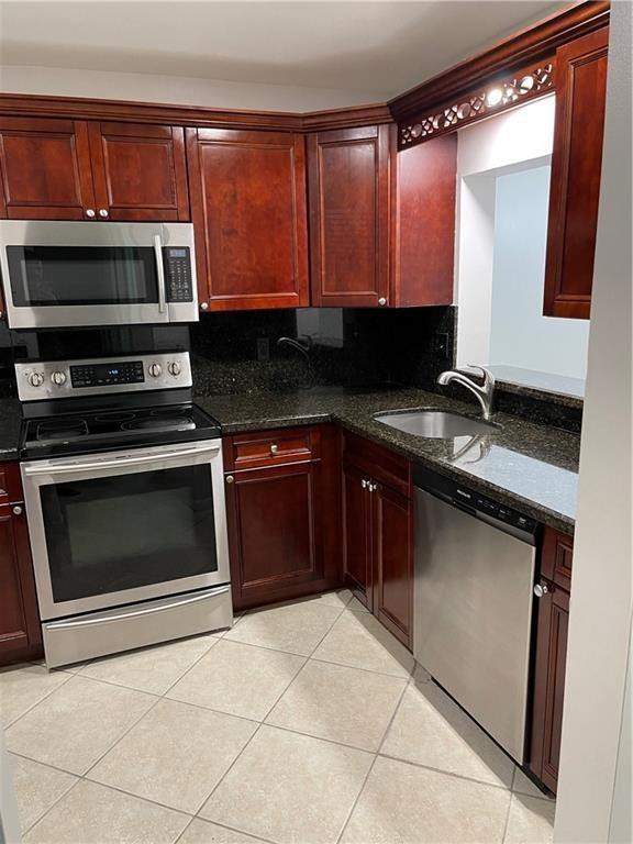 KENSINGTON WALK CONDO - Residential Lease