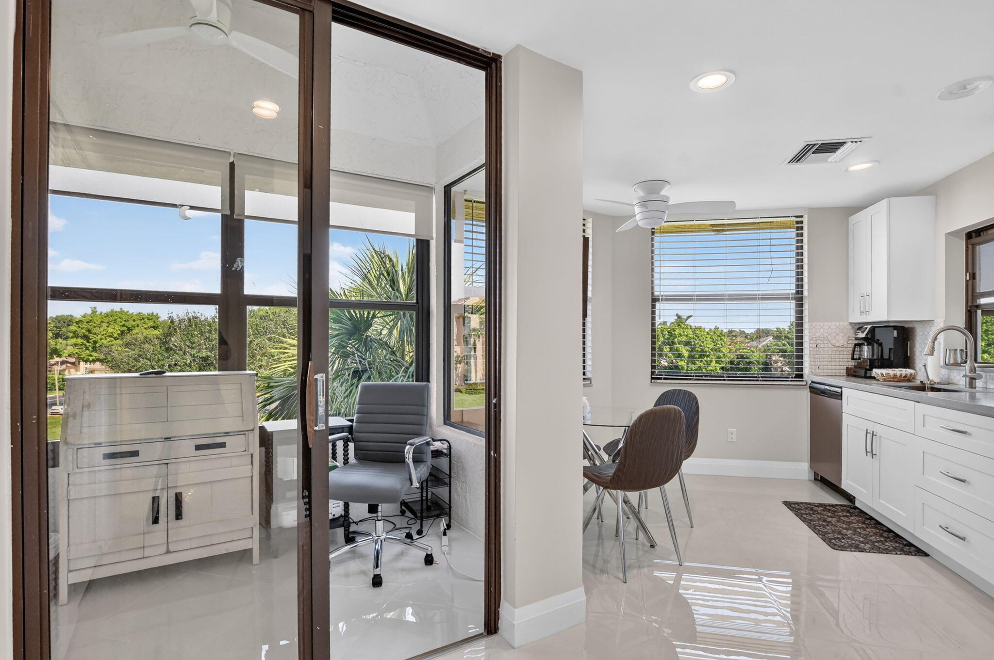 LA PAZ AT BOCA POINTE - Residential