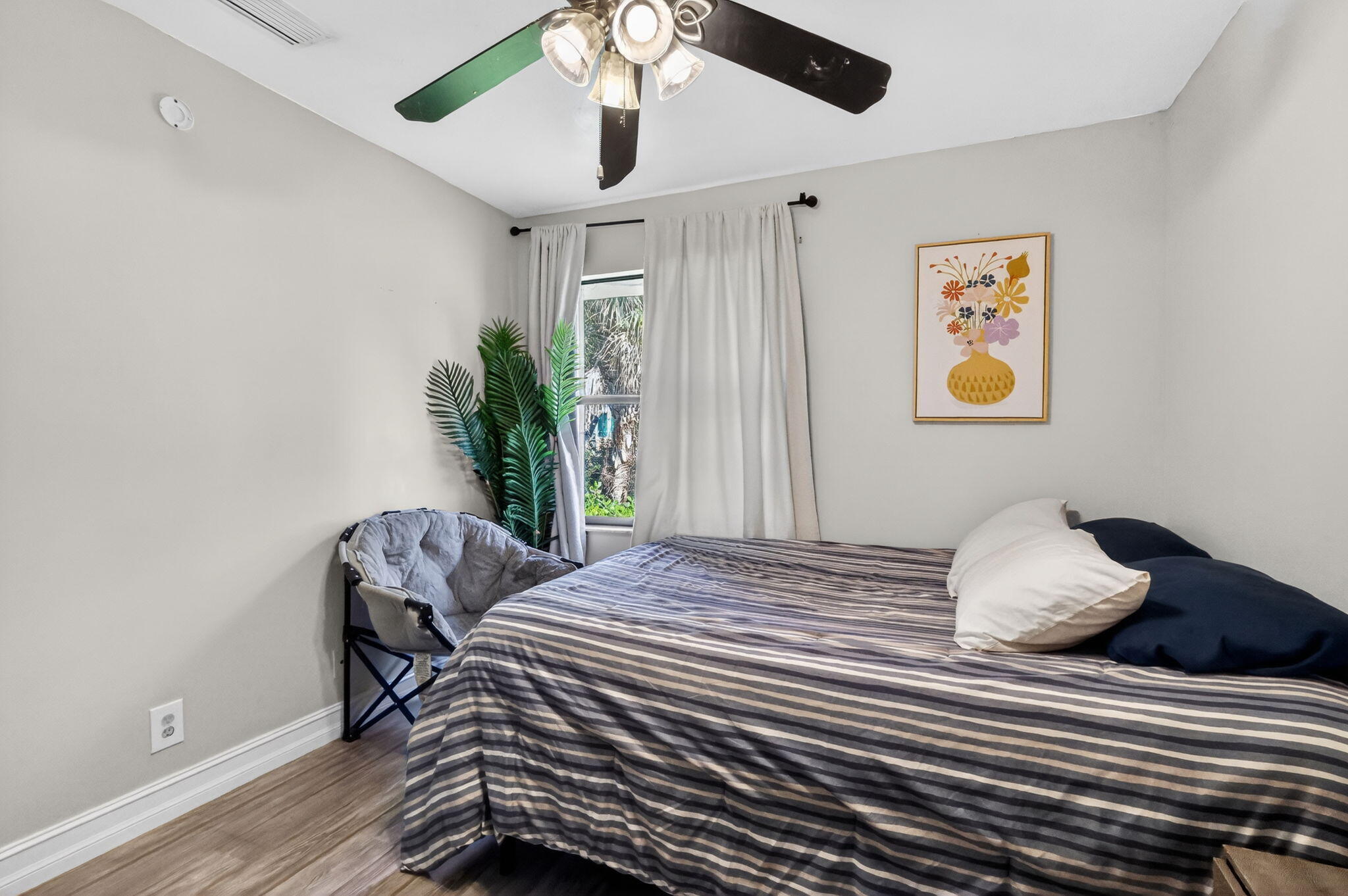 SAG HARBOR TRACE - Residential