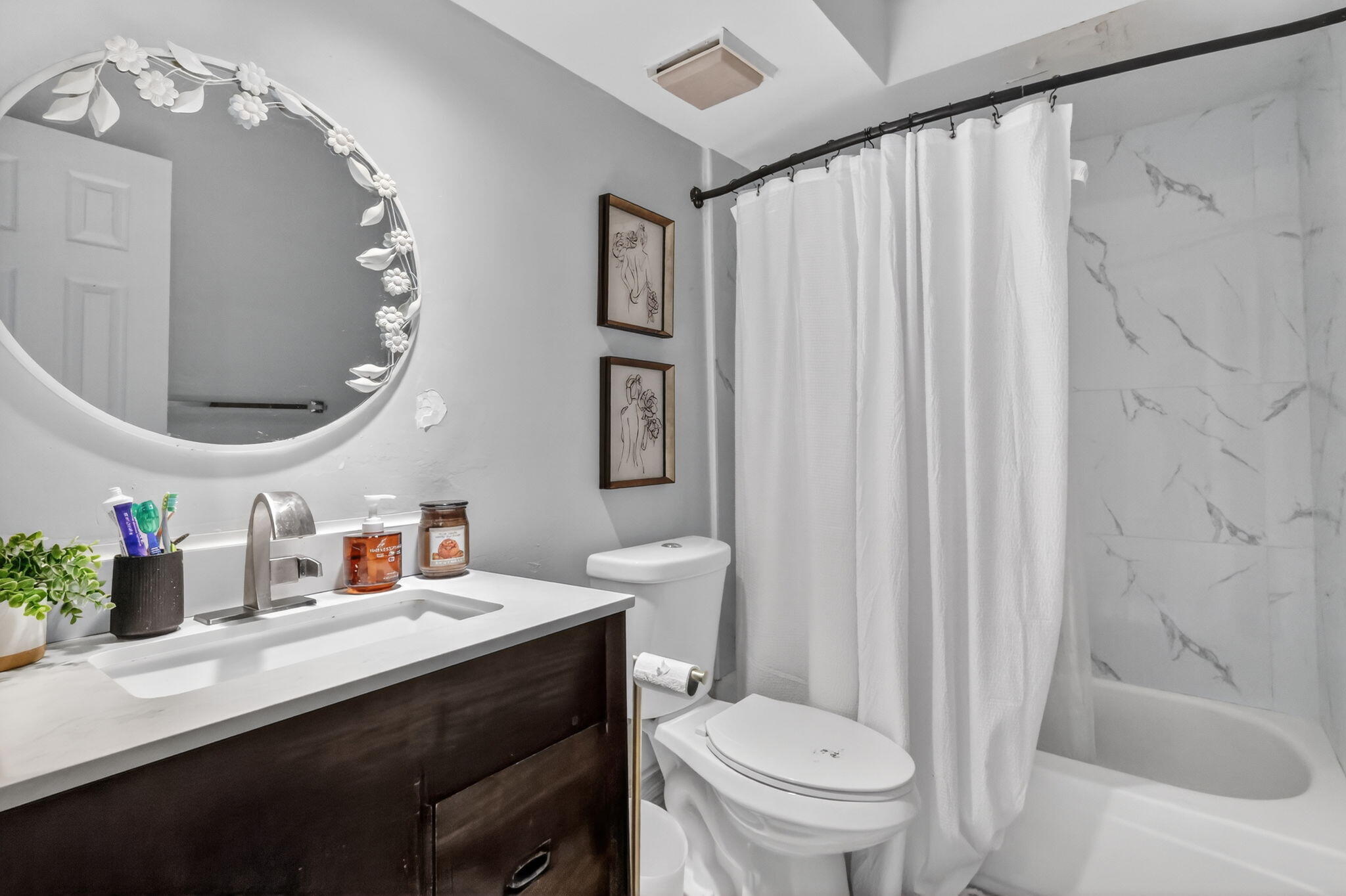 SAG HARBOR TRACE - Residential