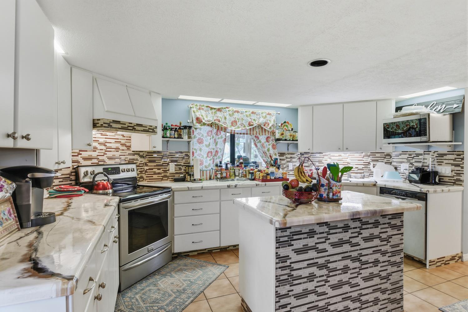 Sandpiper Bay - Residential